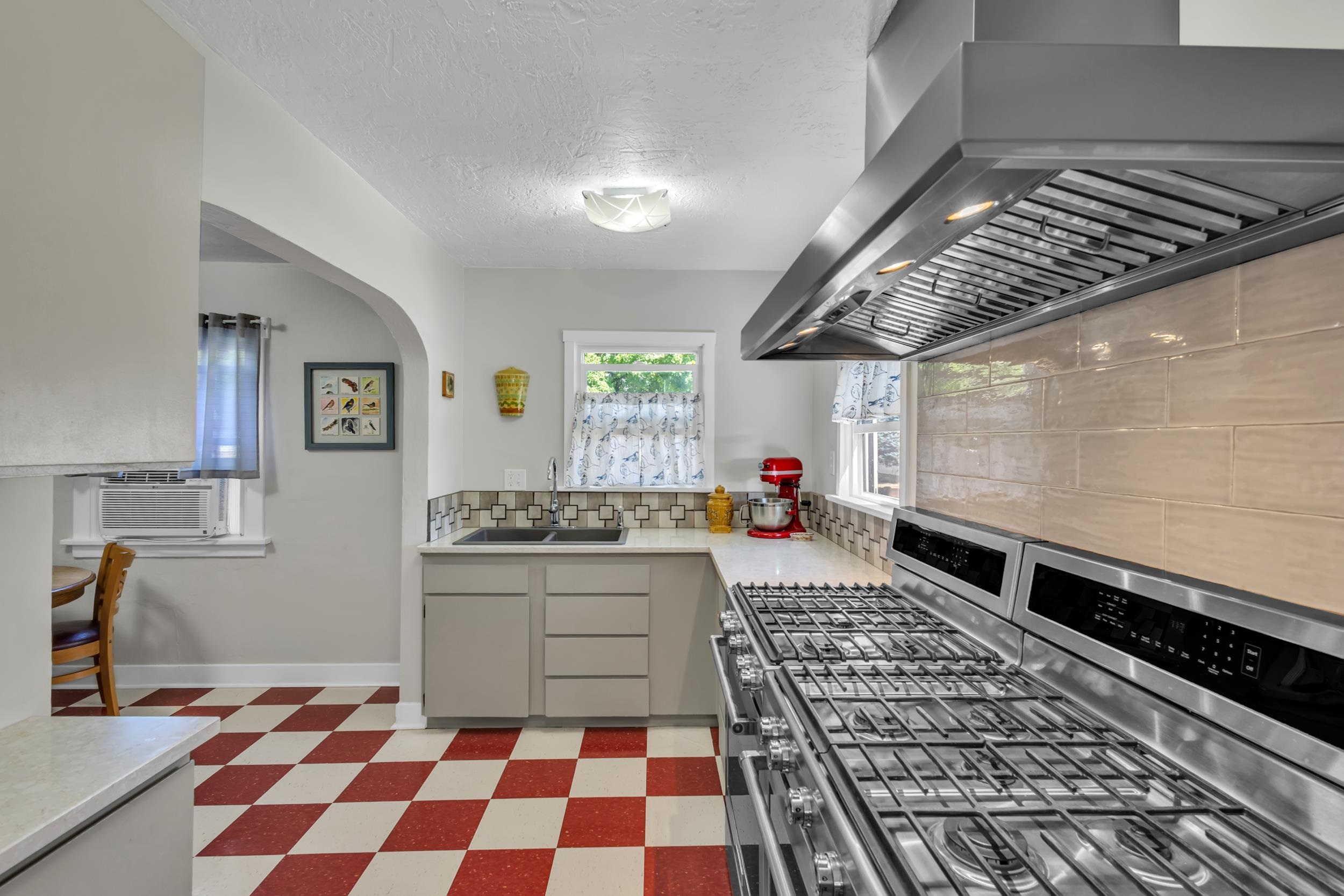 3828 N E St - Photo 18