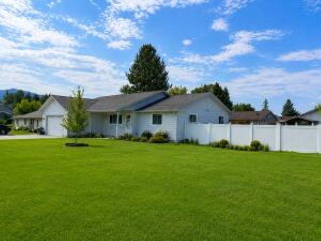 154 E Evergreen Dr - Photo 1