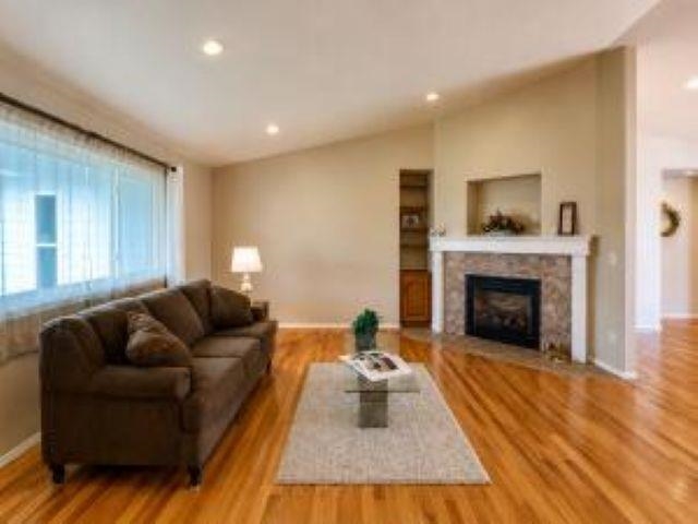 154 E Evergreen Dr - Photo 3