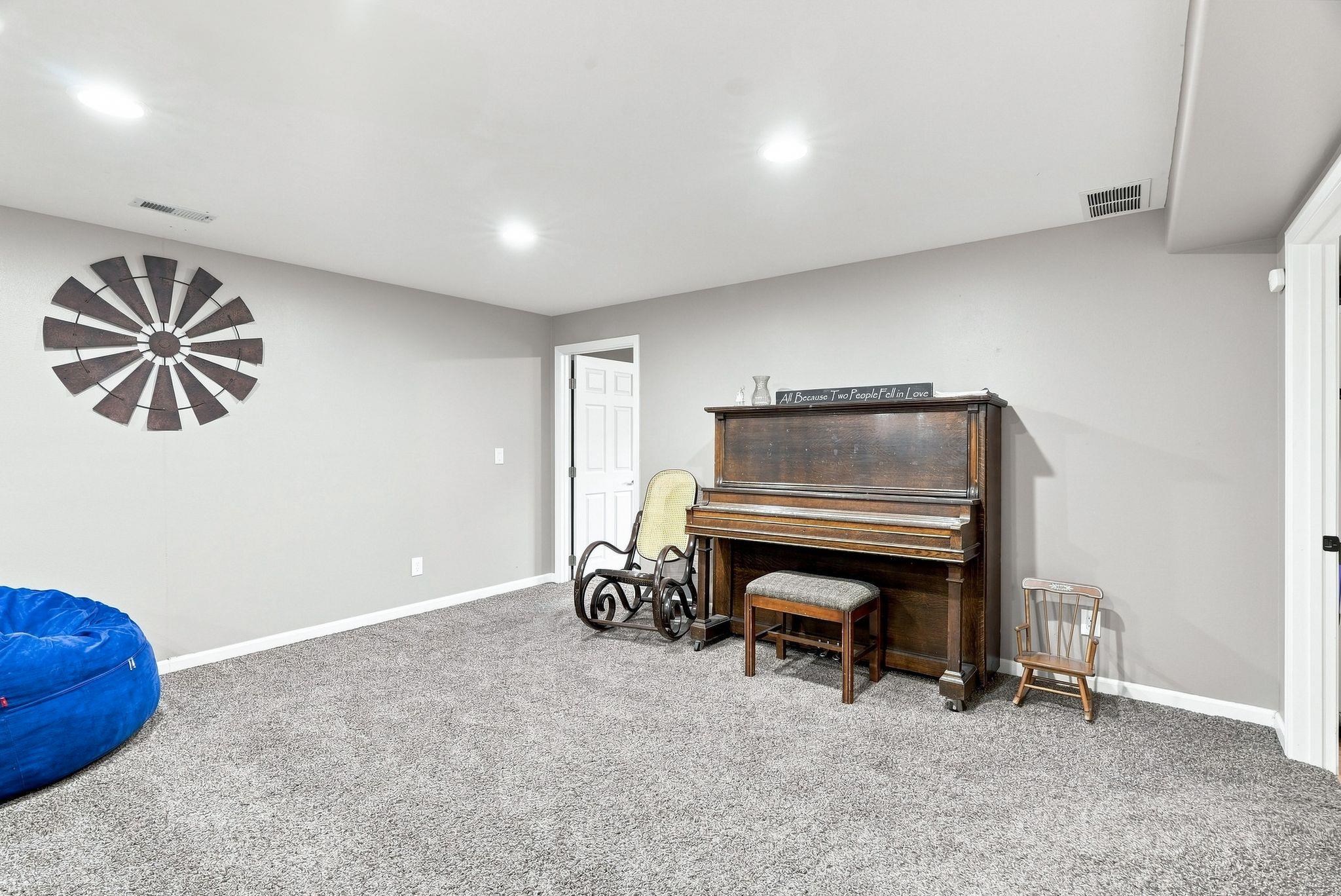 524 S Moore Ln - Photo 26