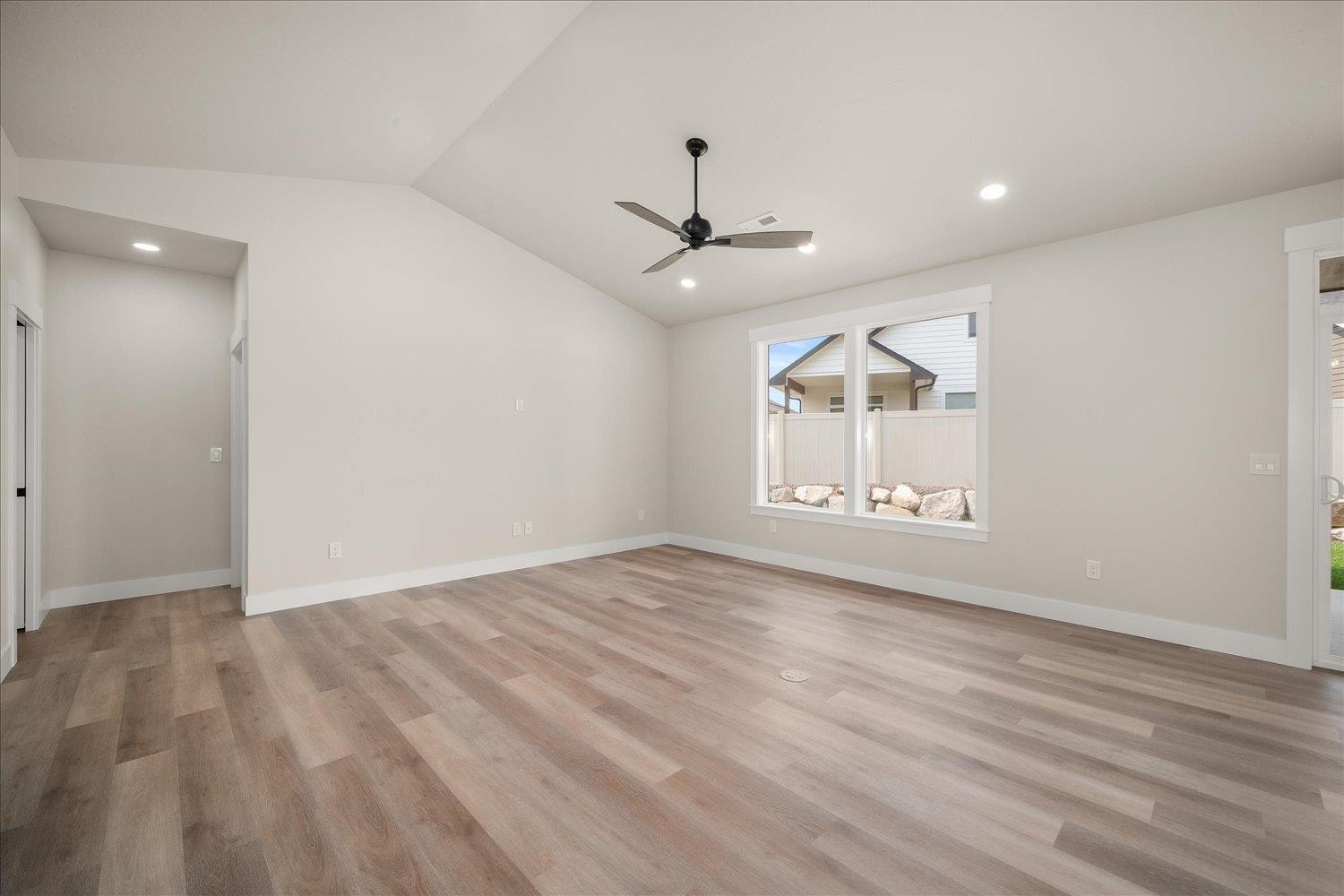 18191 N Morton Ct - Photo 6