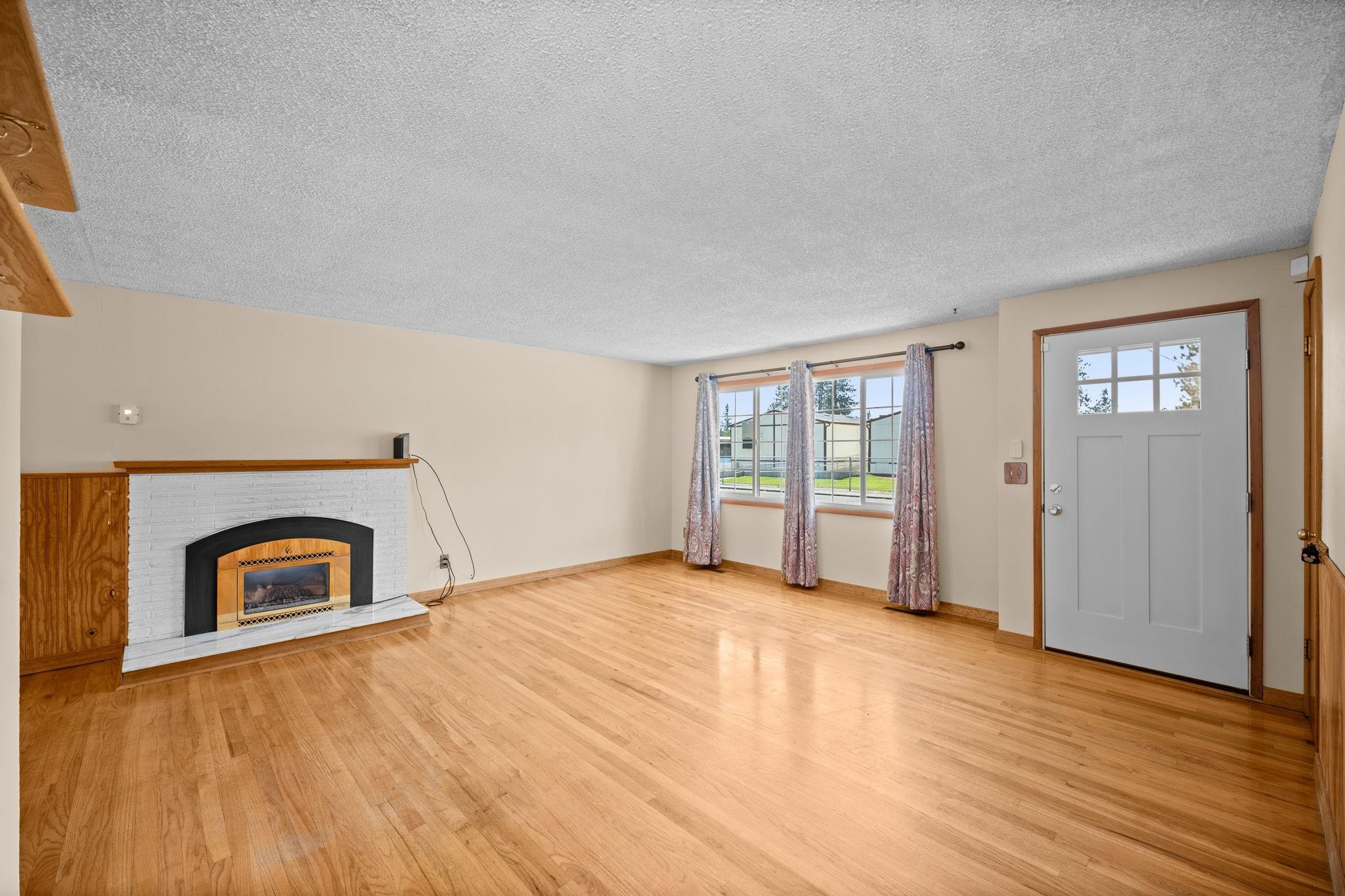 6628 N AUDUBON St - Photo 4