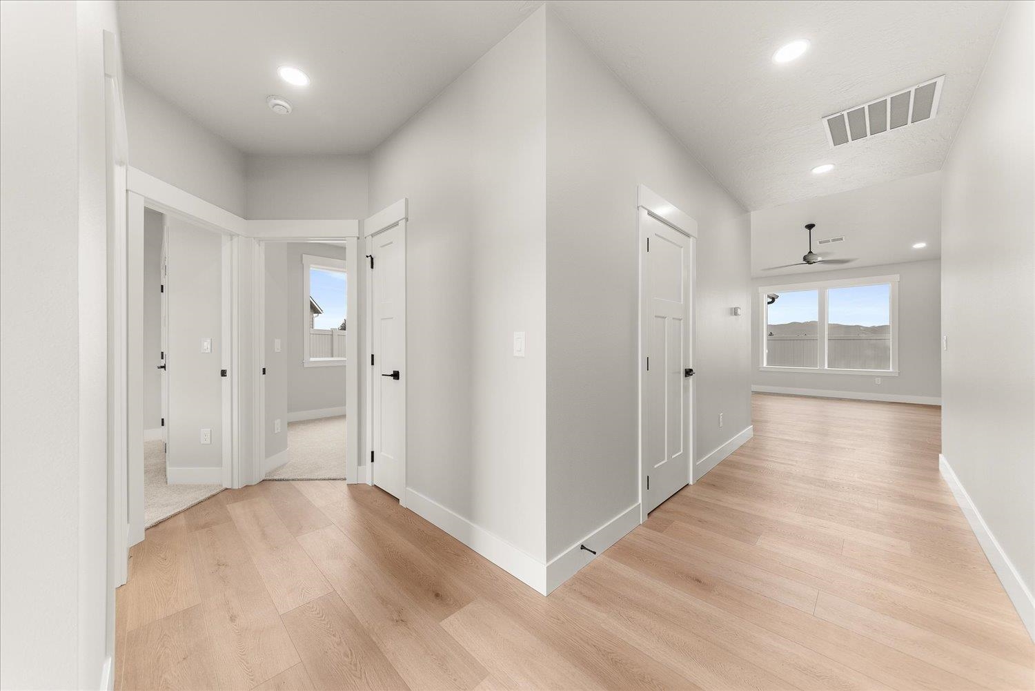 18192 N Morton Ct - Photo 4