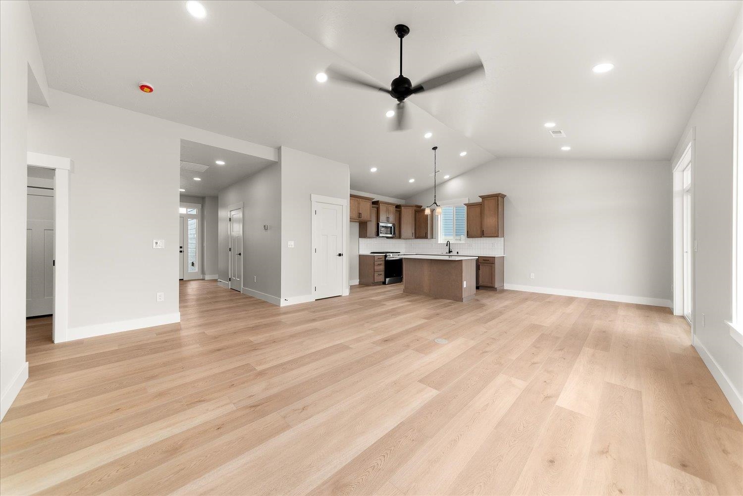 18192 N Morton Ct - Photo 10