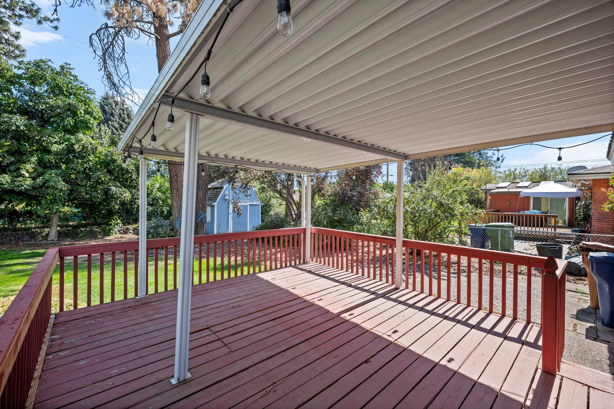 6628 N AUDUBON St - Photo 34