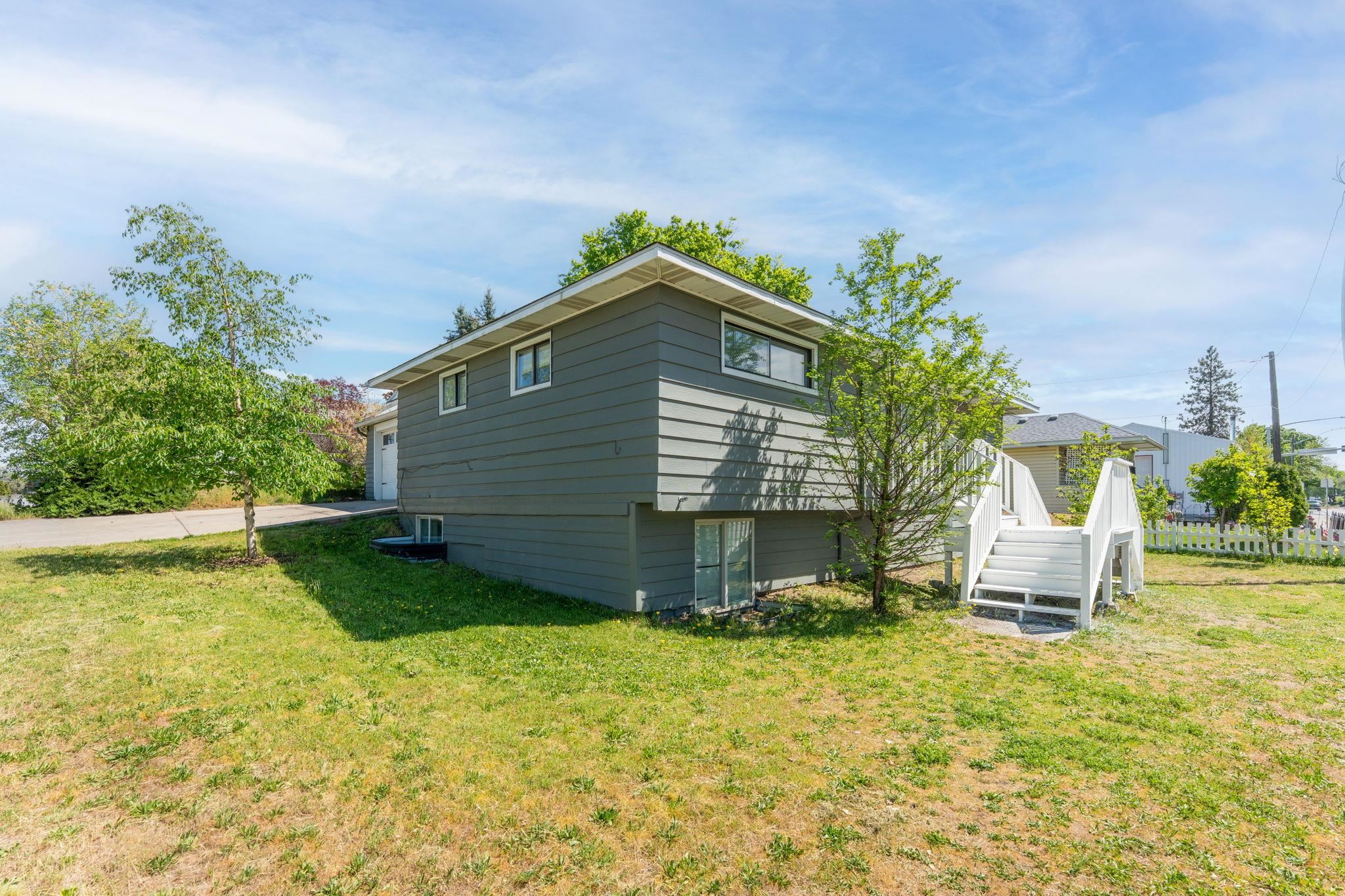 5724 N Nevada St - Photo 3