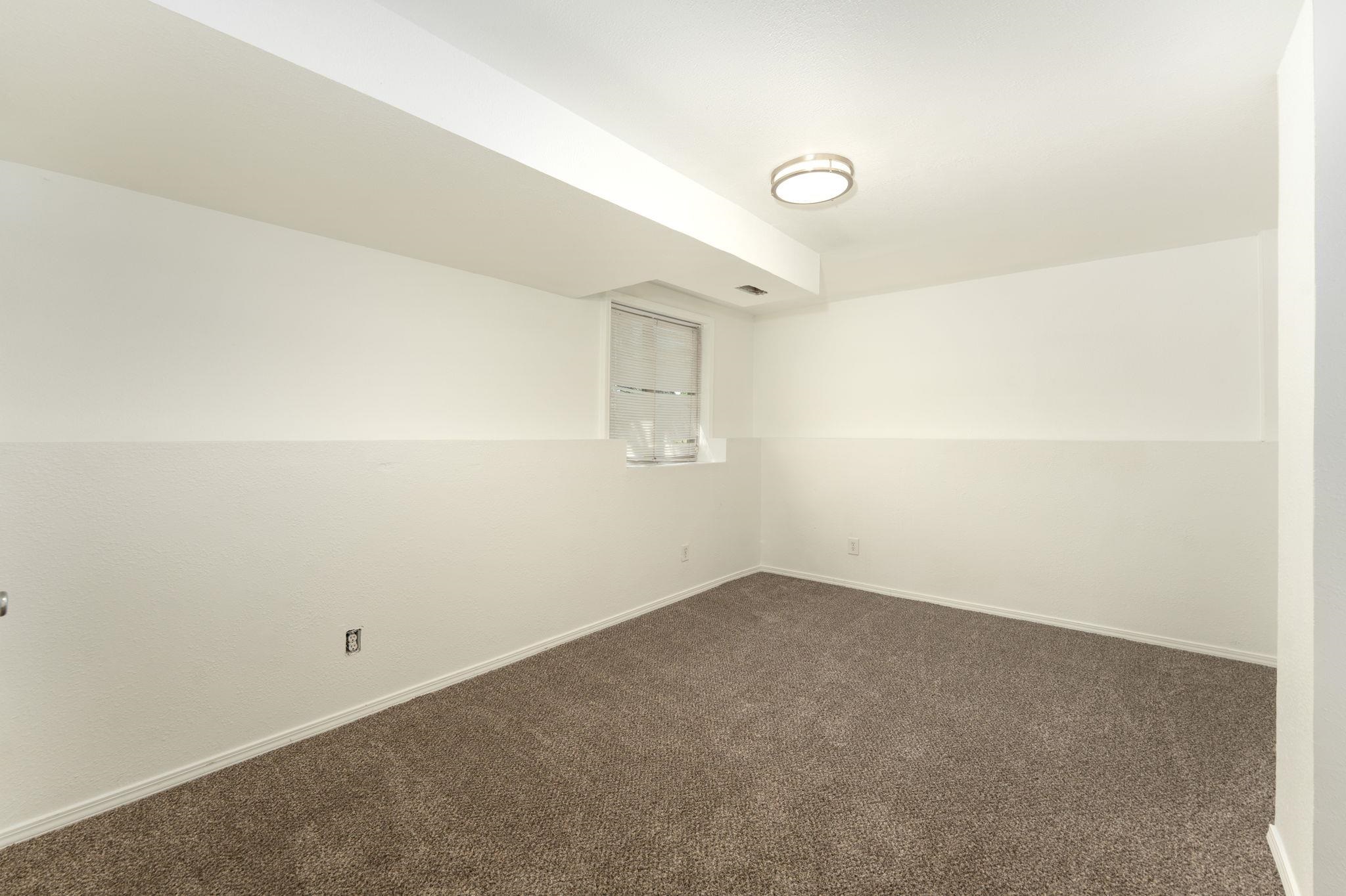 5724 N Nevada St - Photo 11