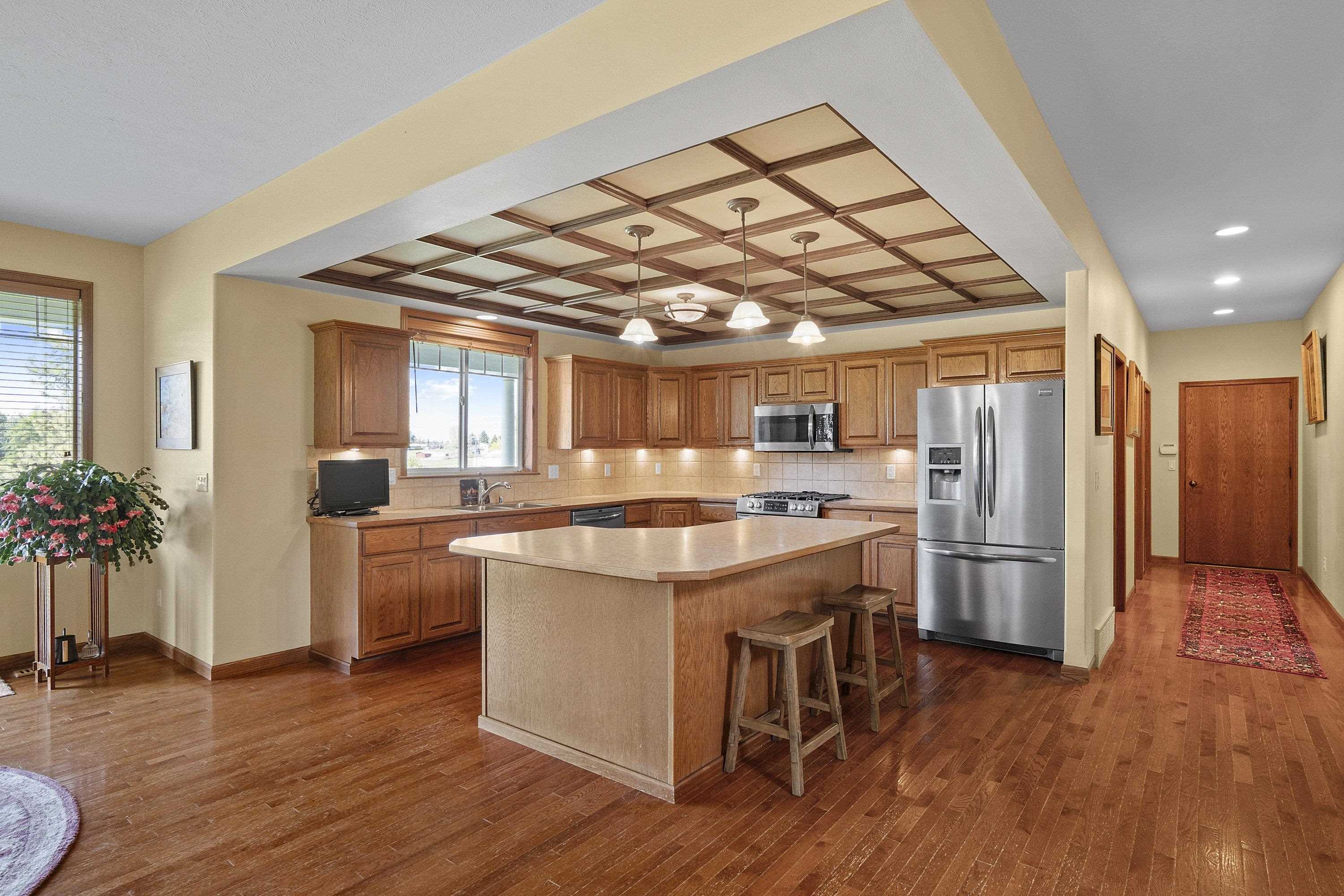 4127 S Sullivan Rd - Photo 6