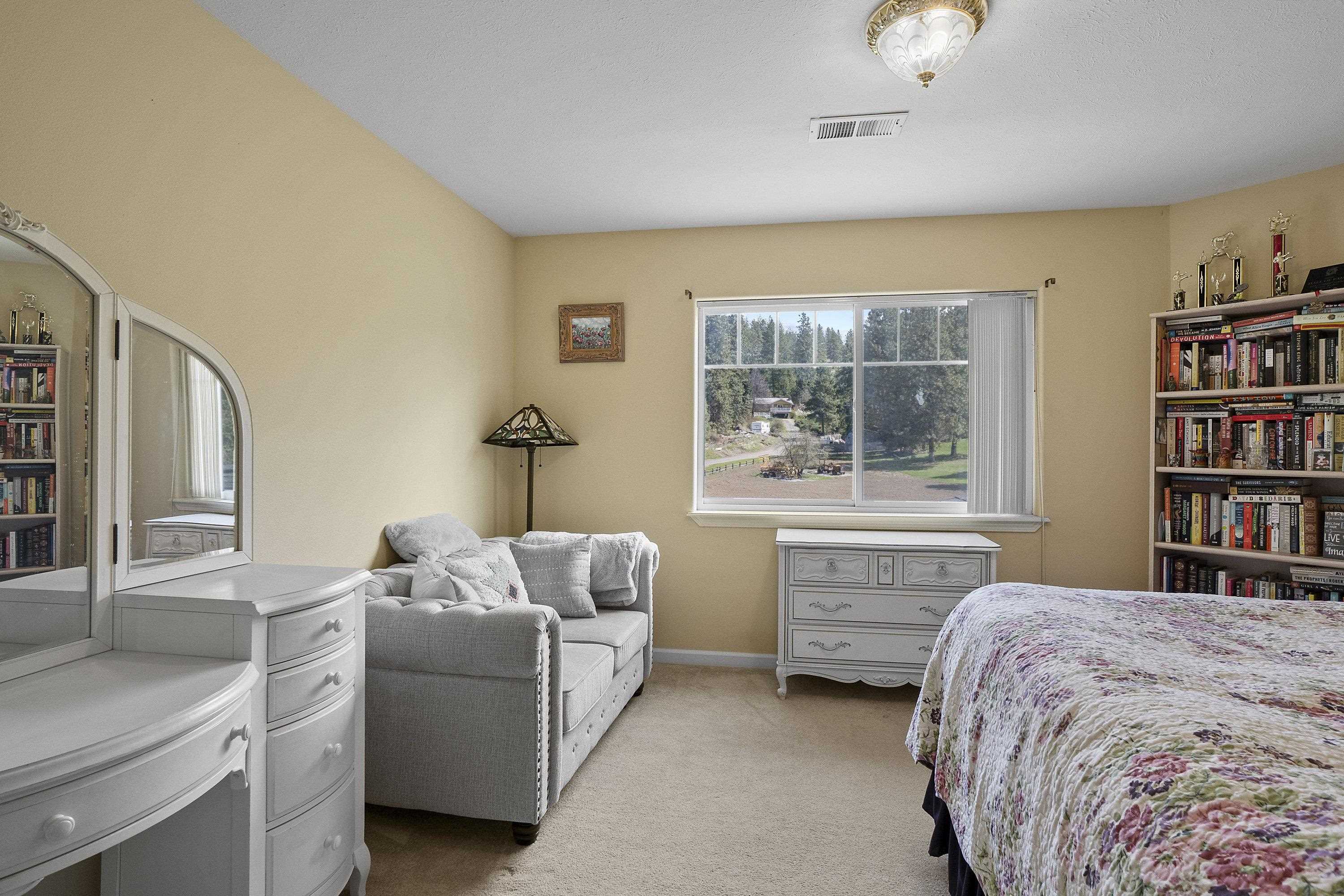 4127 S Sullivan Rd - Photo 23