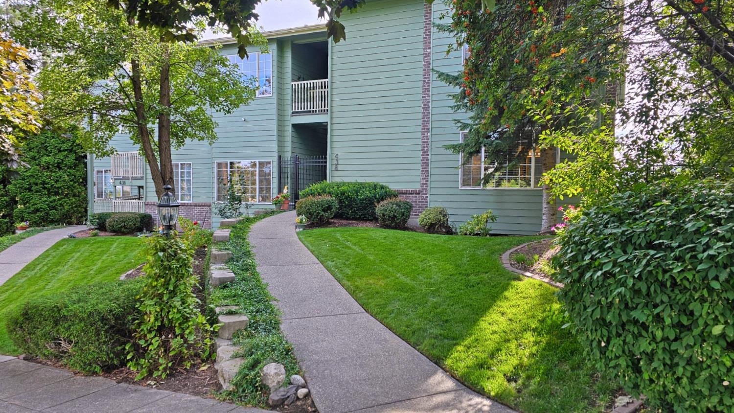 438 S Coeur d'Alene St - Photo 1
