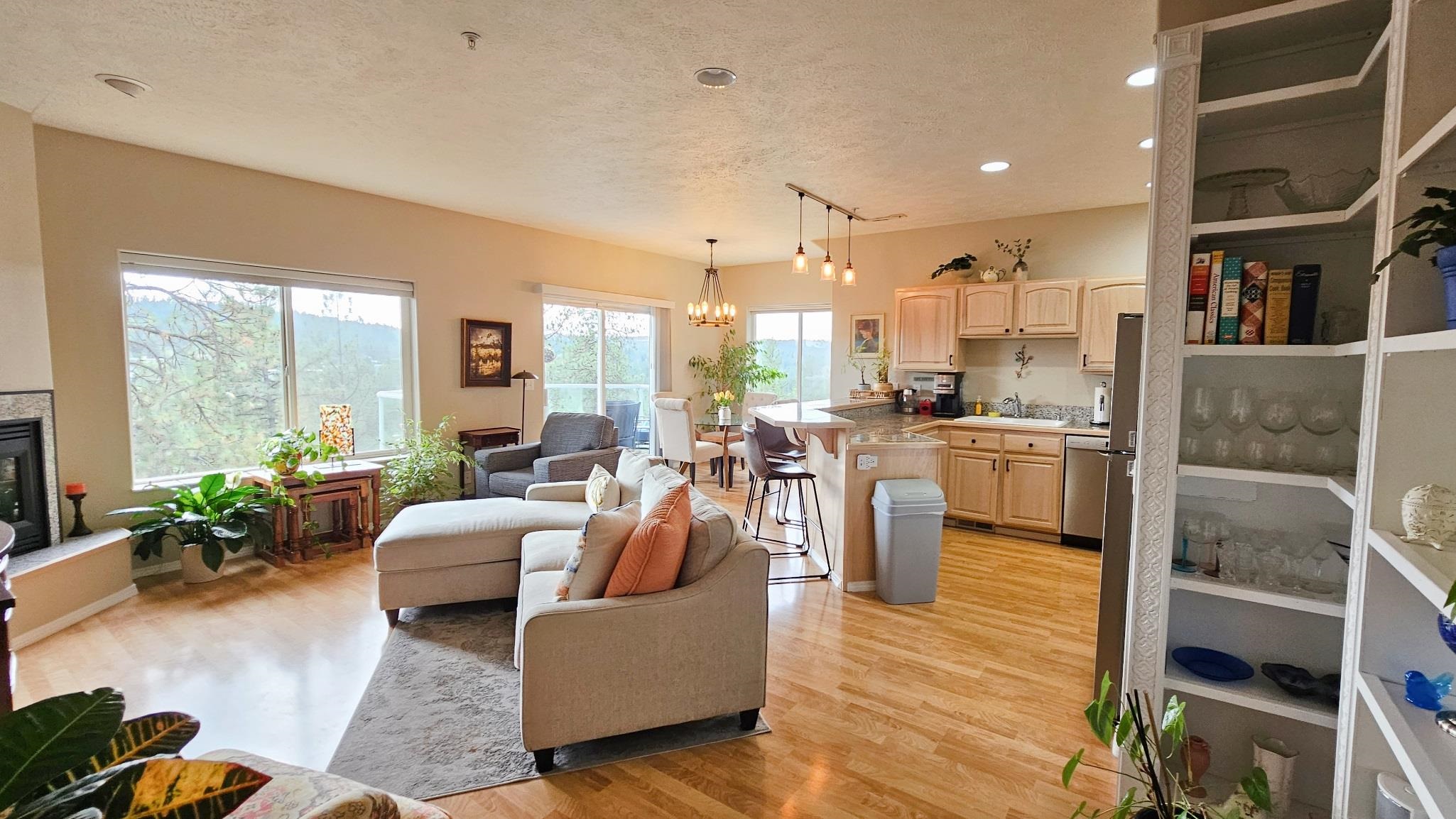 438 S Coeur d'Alene St - Photo 6