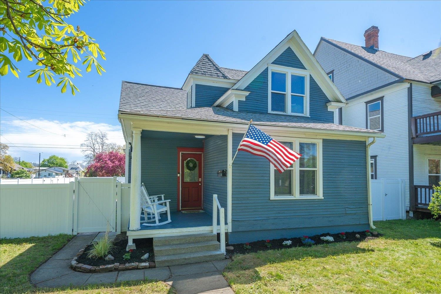 2228 N Cincinnati St - Photo 2