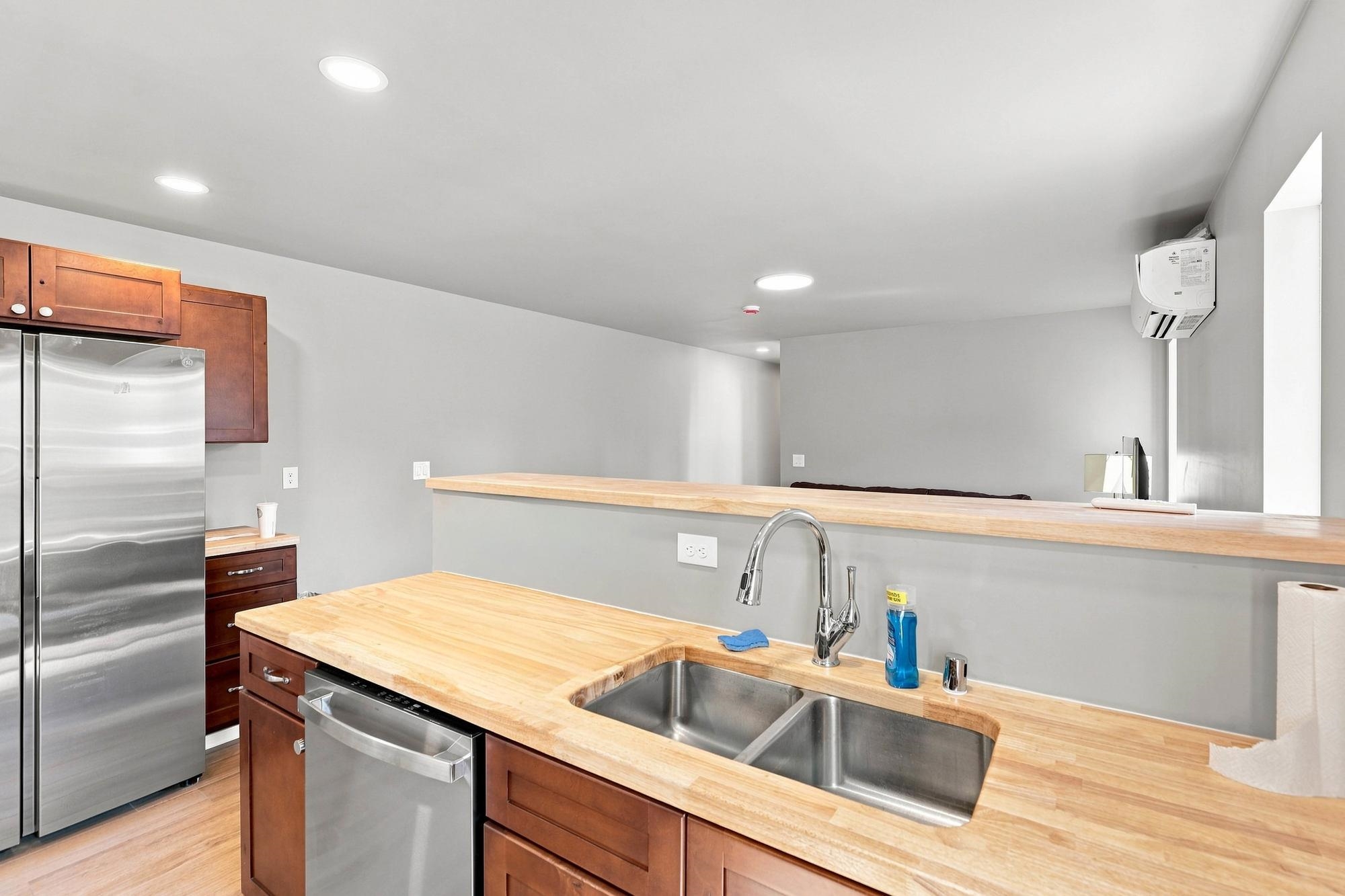 1352 S Lindeke St - Photo 10