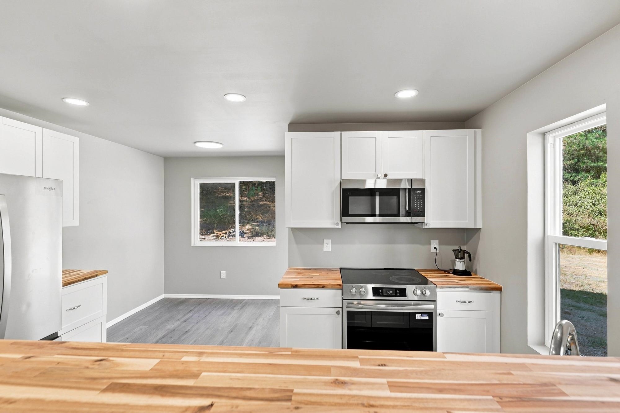 1352 S Lindeke St - Photo 21