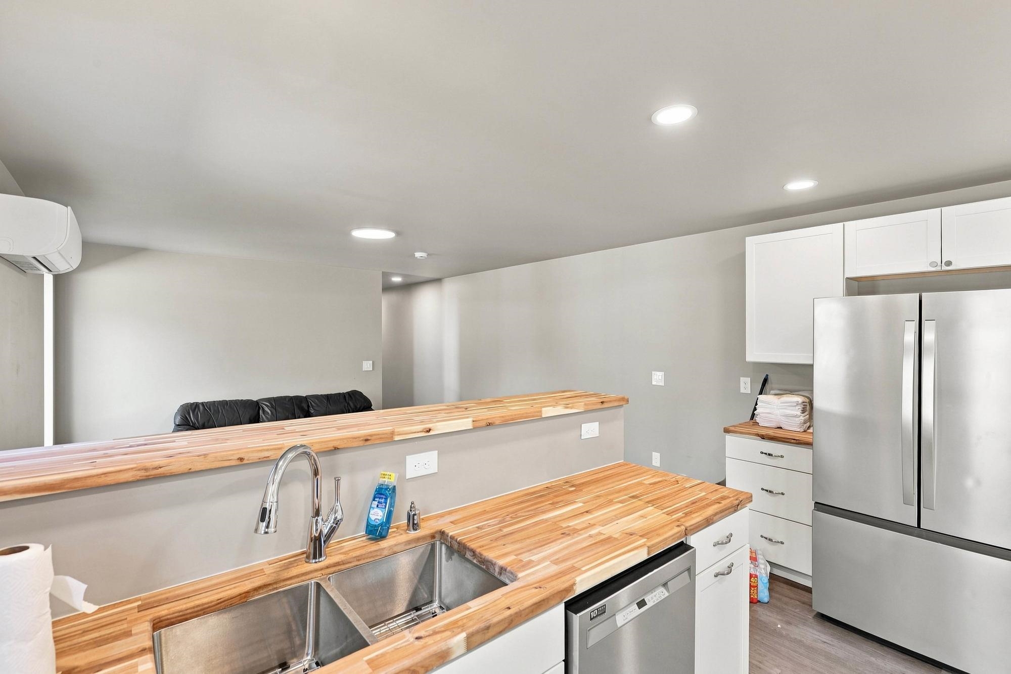 1352 S Lindeke St - Photo 23