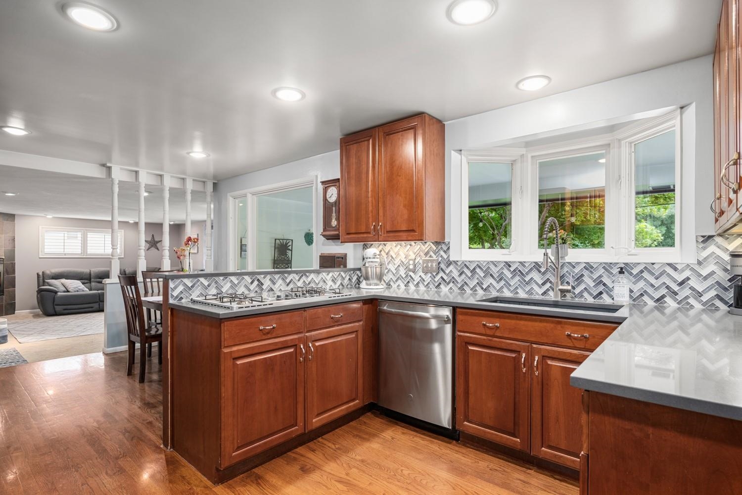 2828 W Weile Ave - Photo 18