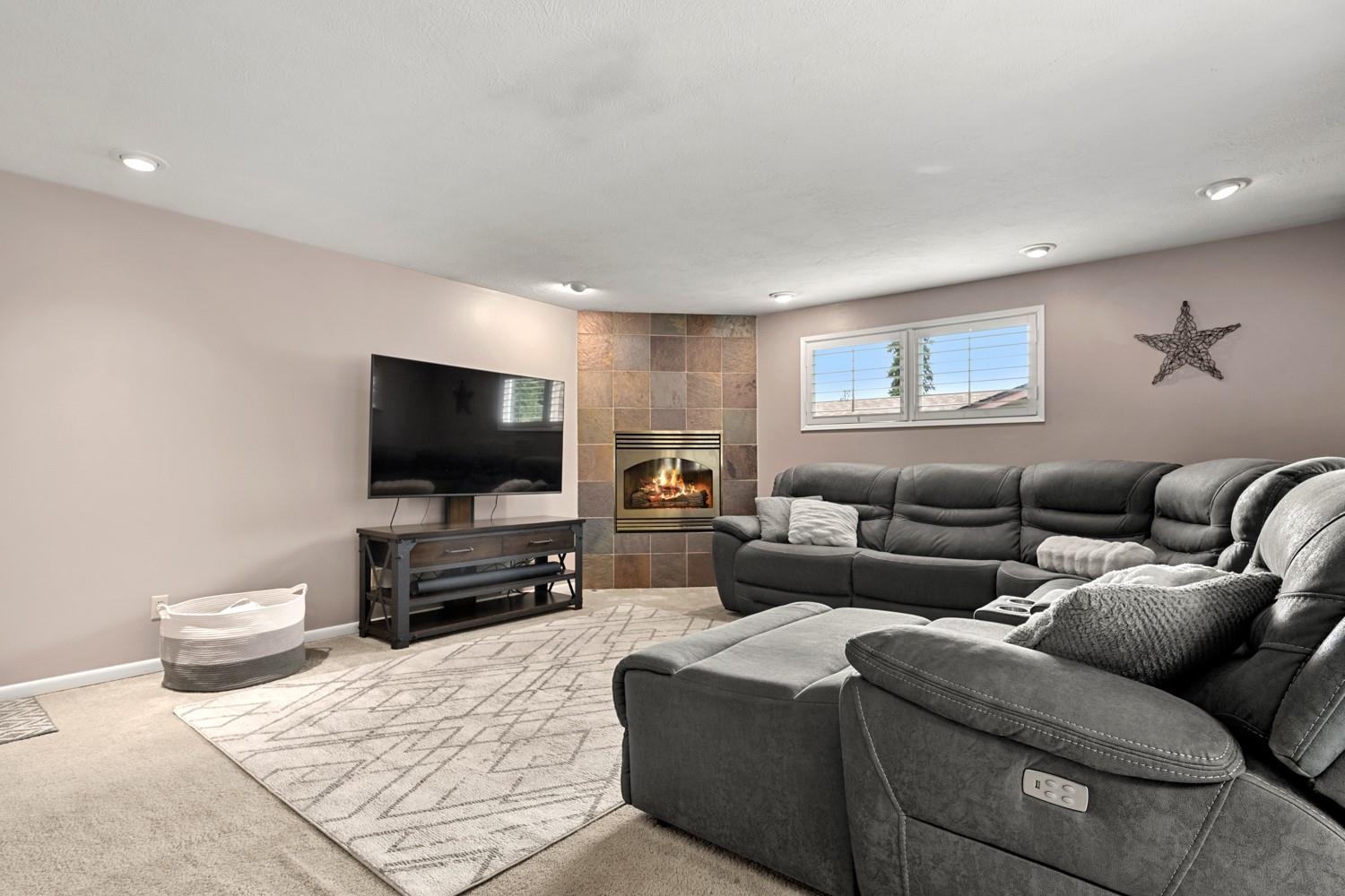2828 W Weile Ave - Photo 24