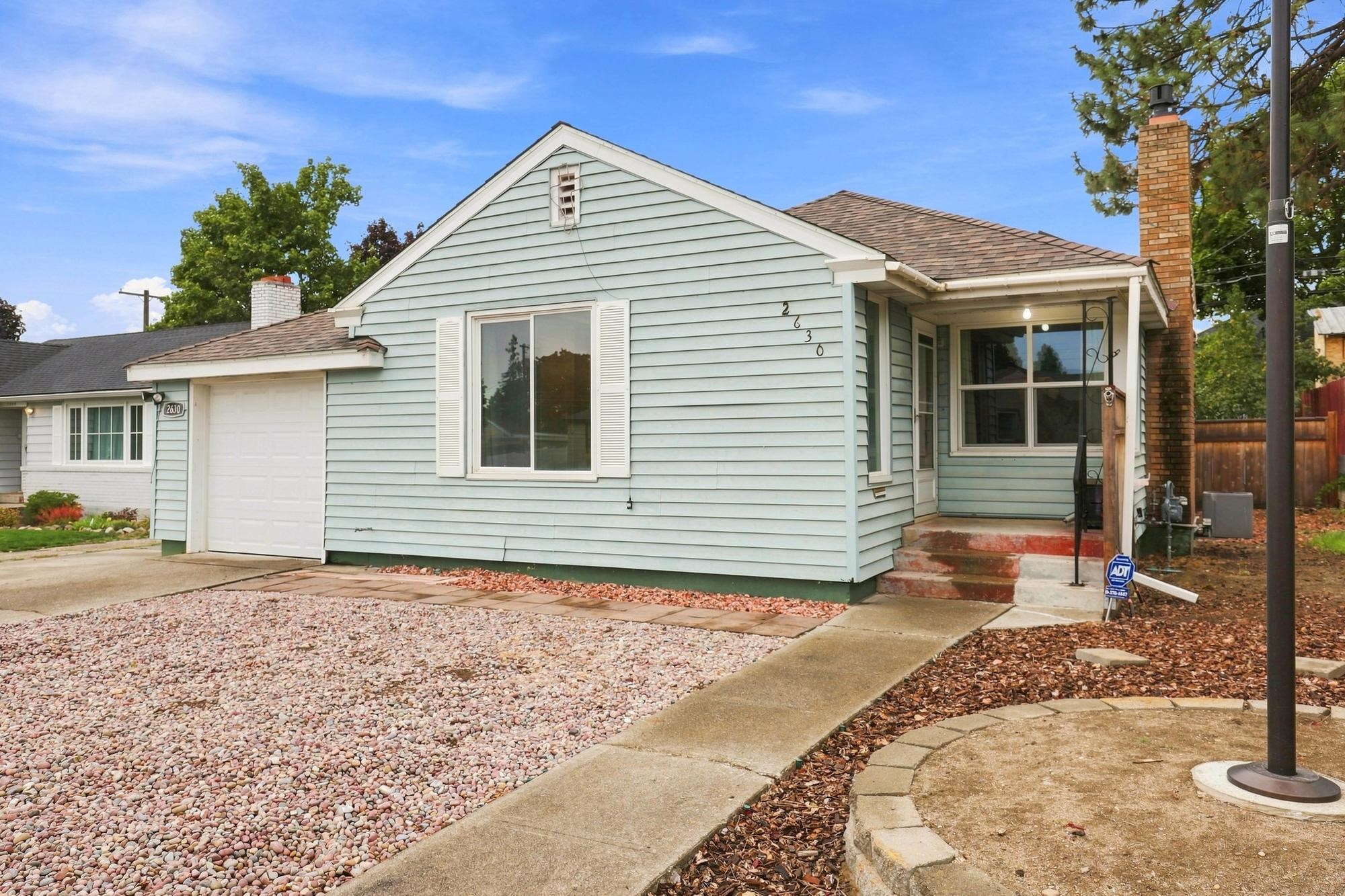 2630 W Lacrosse Ave - Photo 2