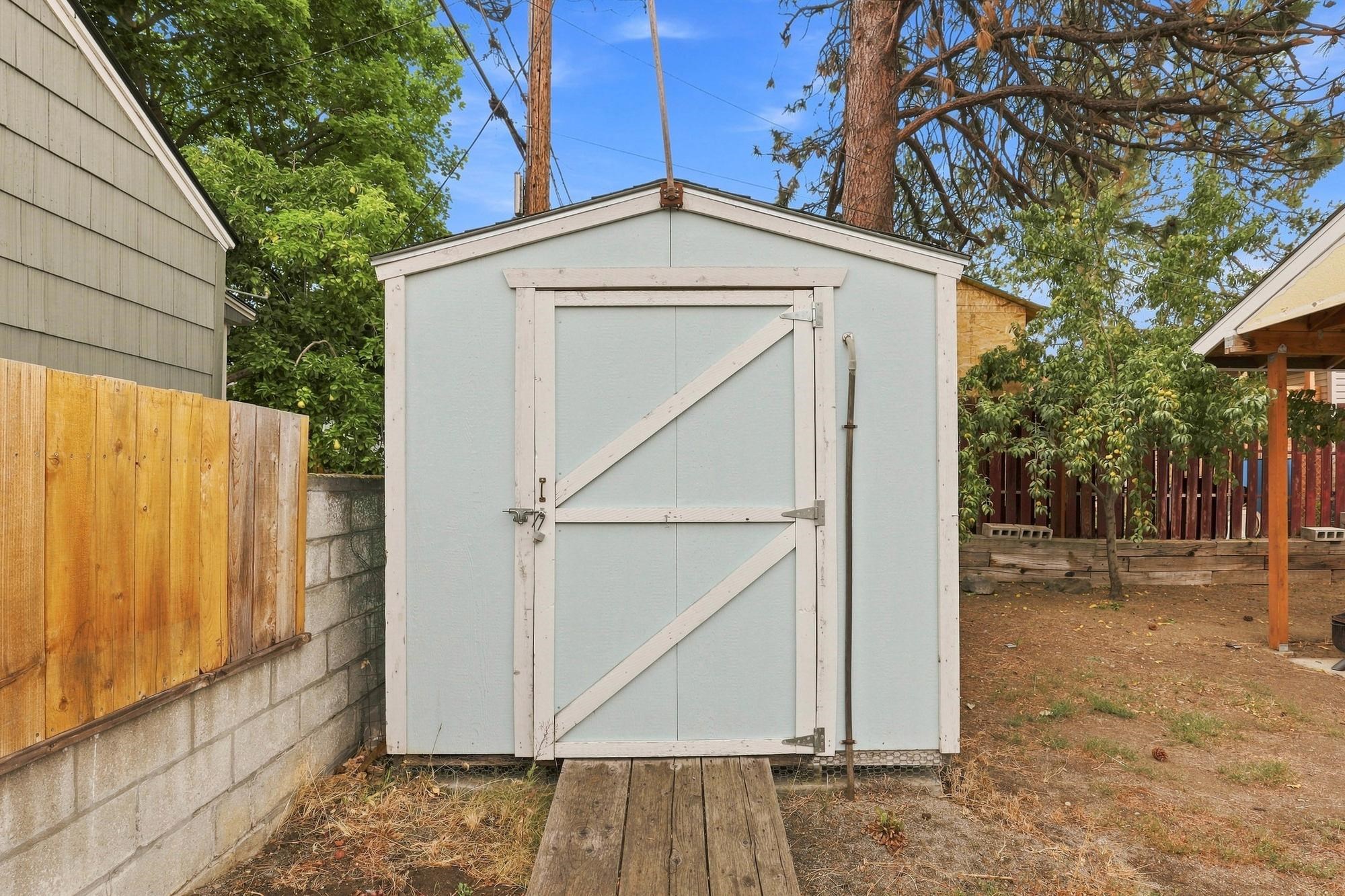 2630 W Lacrosse Ave - Photo 30