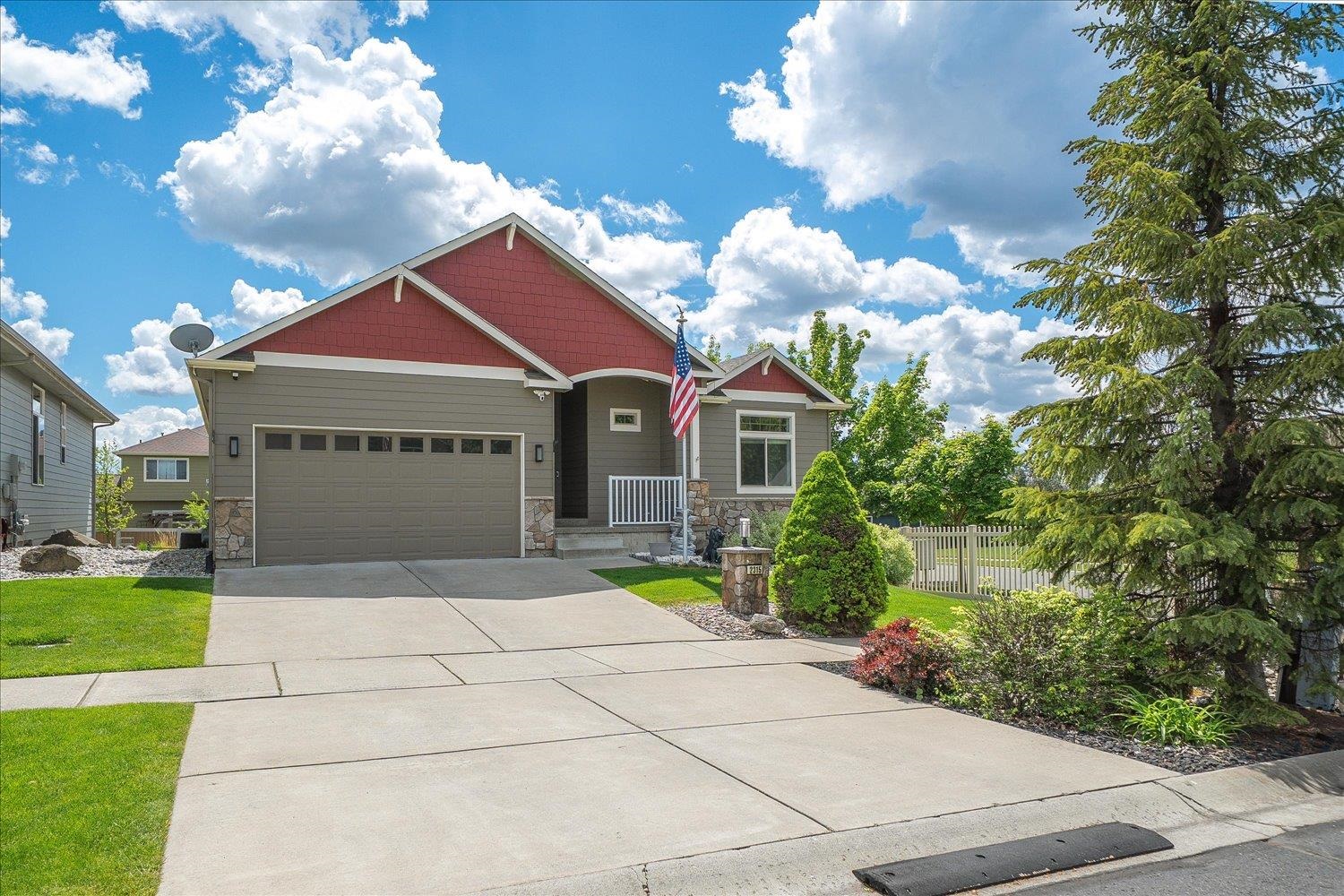 2315 W Chadwick Ln - Photo 2