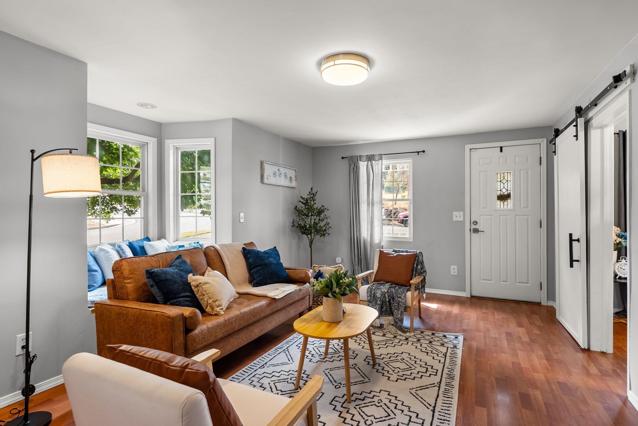 3929 E 8th Ave - Photo 7