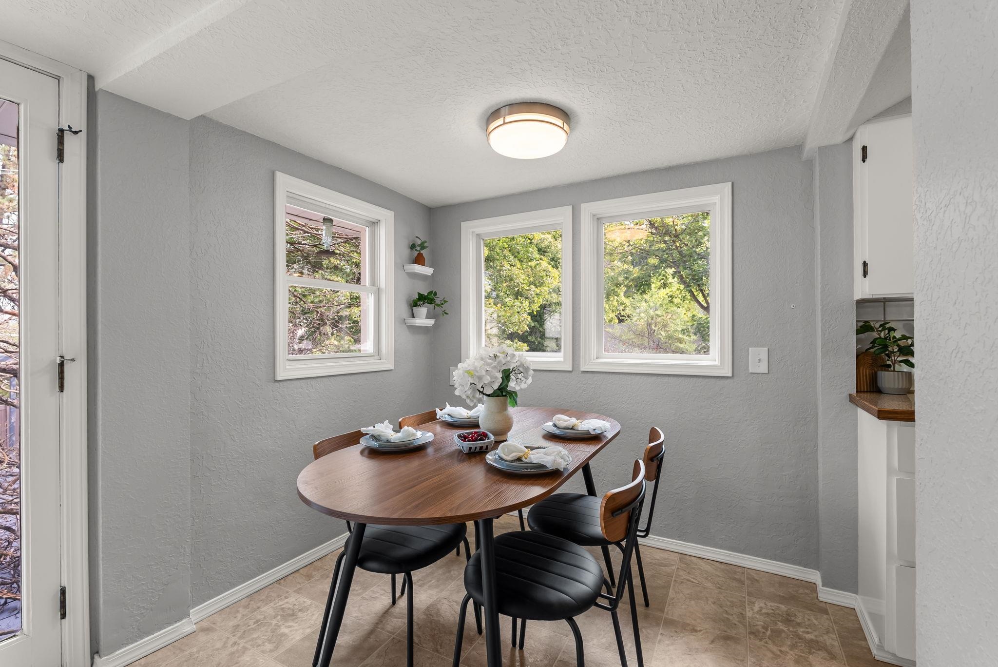 3929 E 8th Ave - Photo 12
