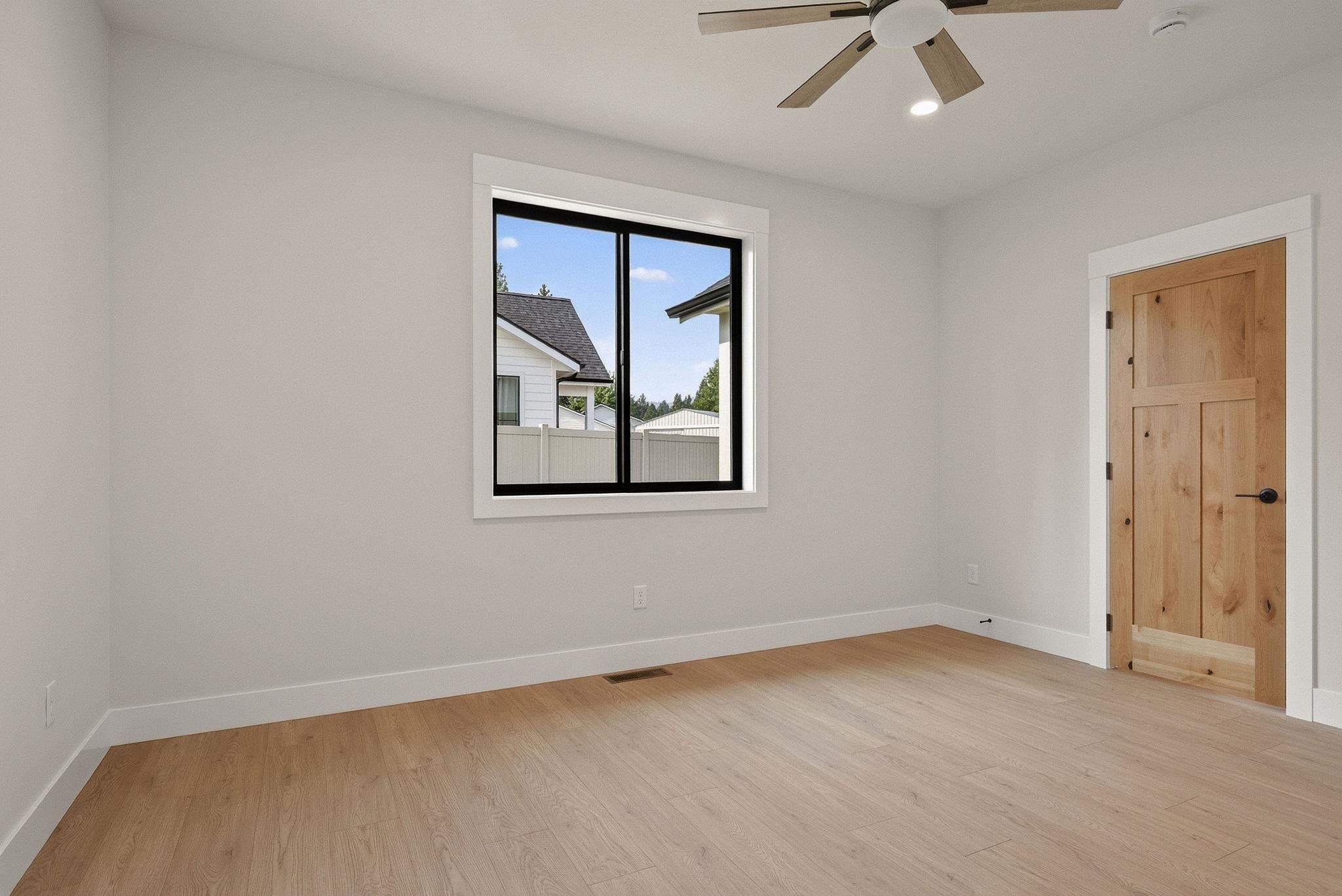 10910 E 36th Dr - Photo 22