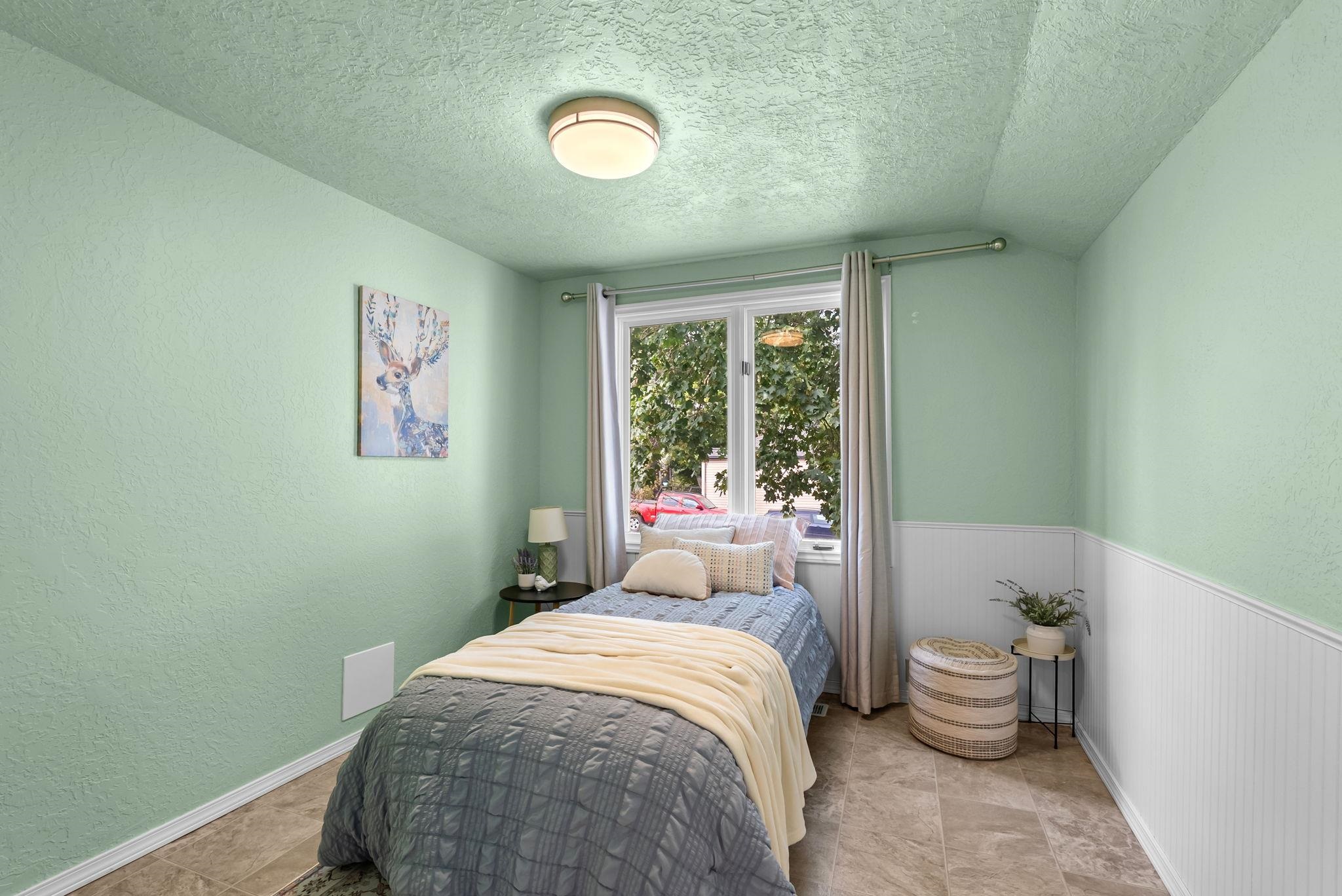 3929 E 8th Ave - Photo 16