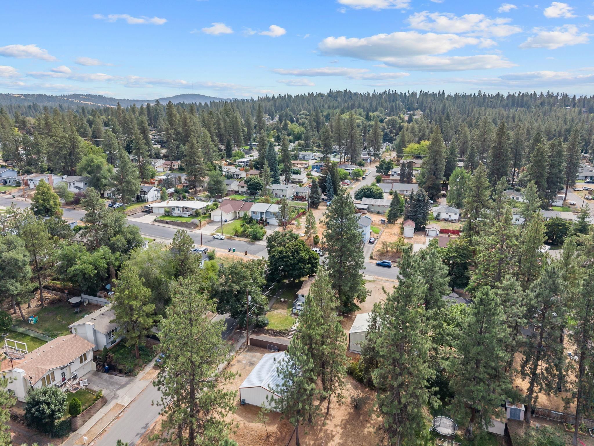 3929 E 8th Ave - Photo 43