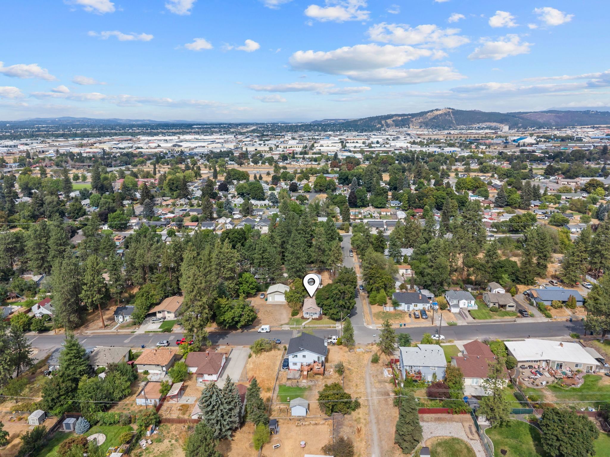 3929 E 8th Ave - Photo 45