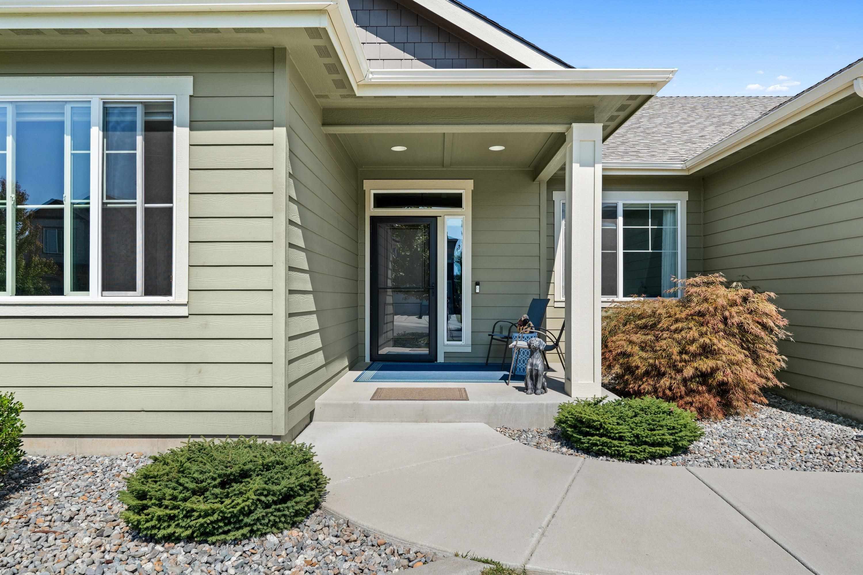 24625 E Blue Ridge Ave - Photo 3