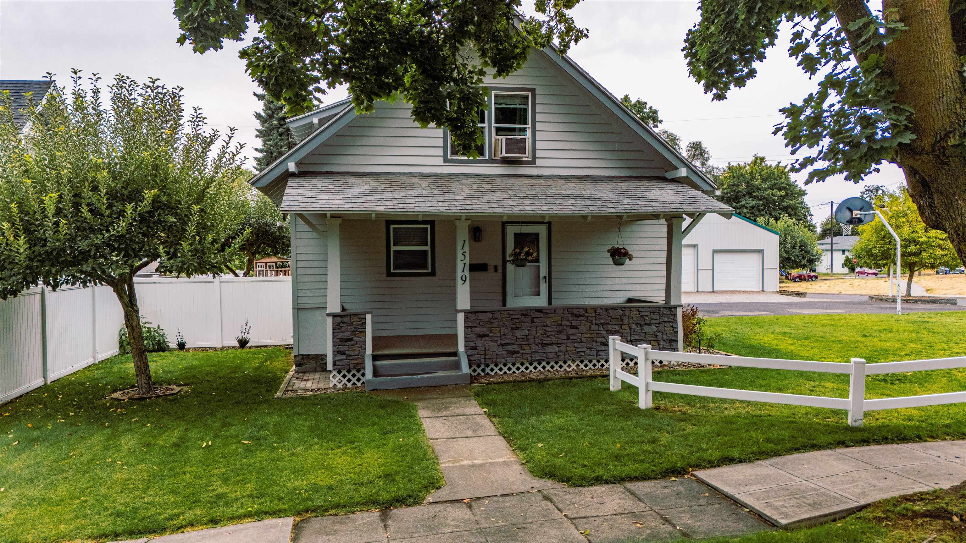 1519 W Dalton Ave - Photo 2