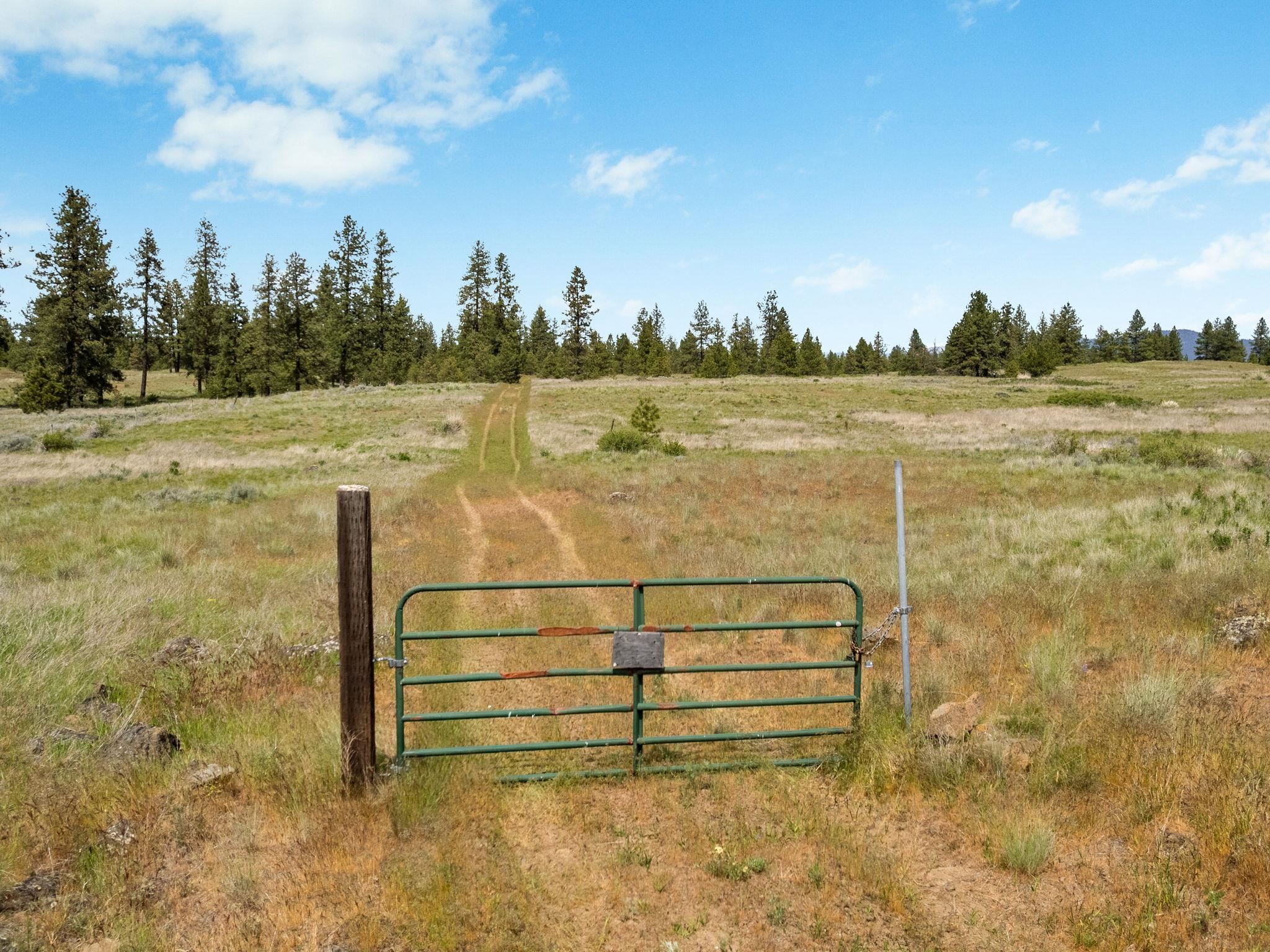 00 W Highland Rd off Coulee Hite Rd - Photo 18