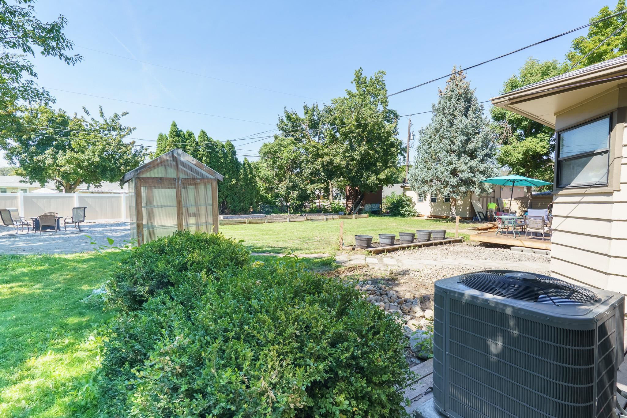 3421 N Center Rd - Photo 47