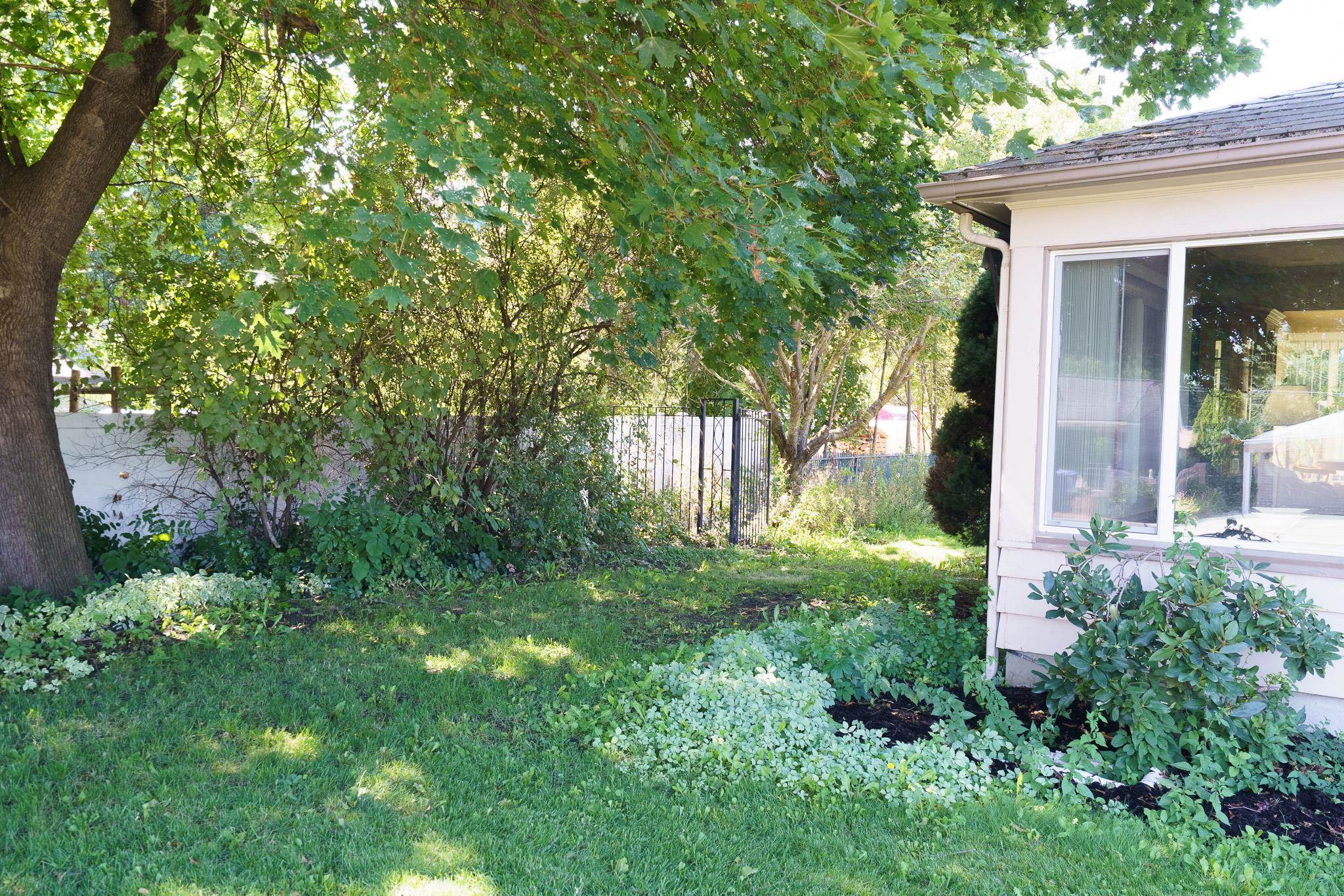 3421 N Center Rd - Photo 46