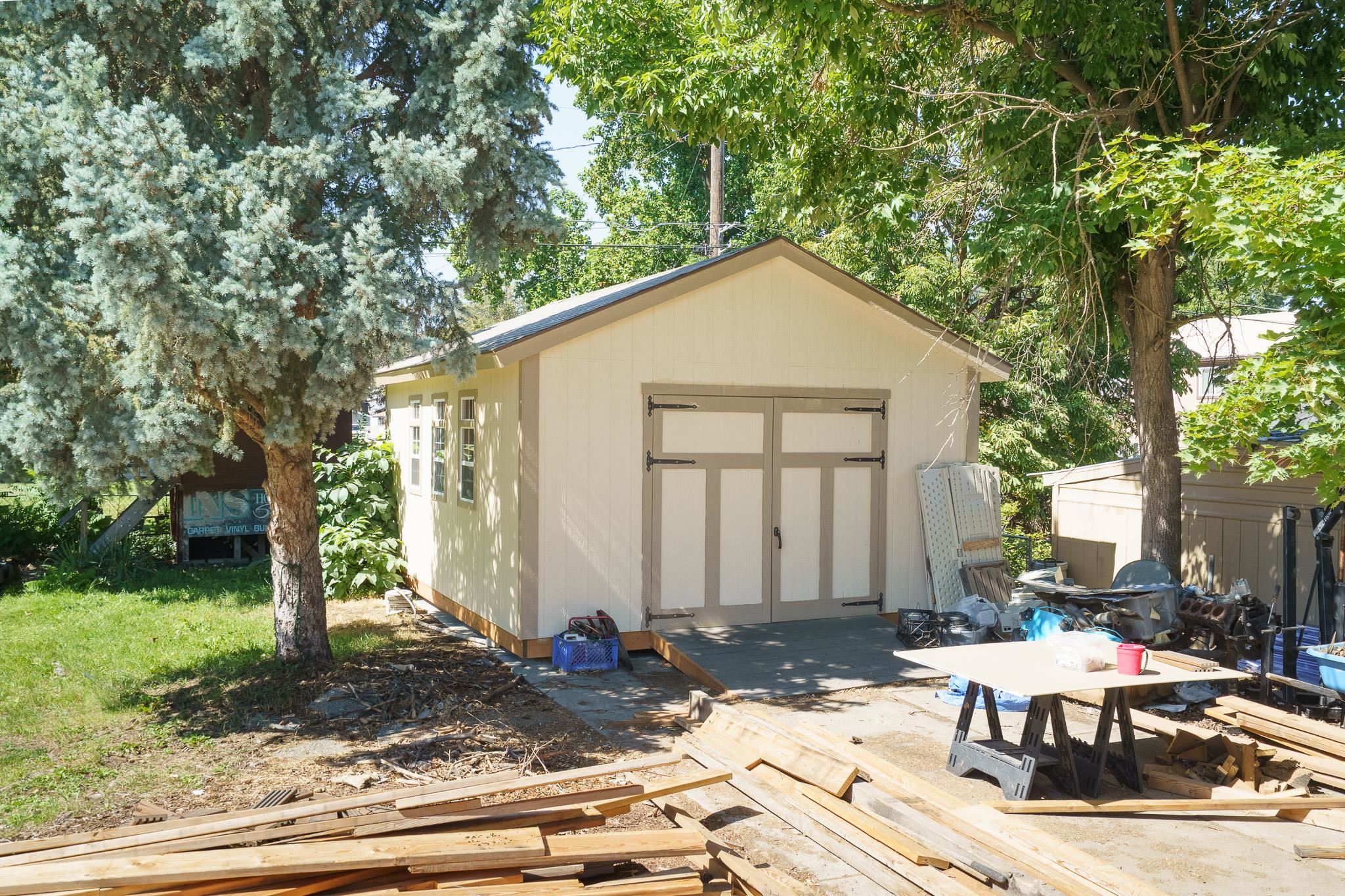 3421 N Center Rd - Photo 43