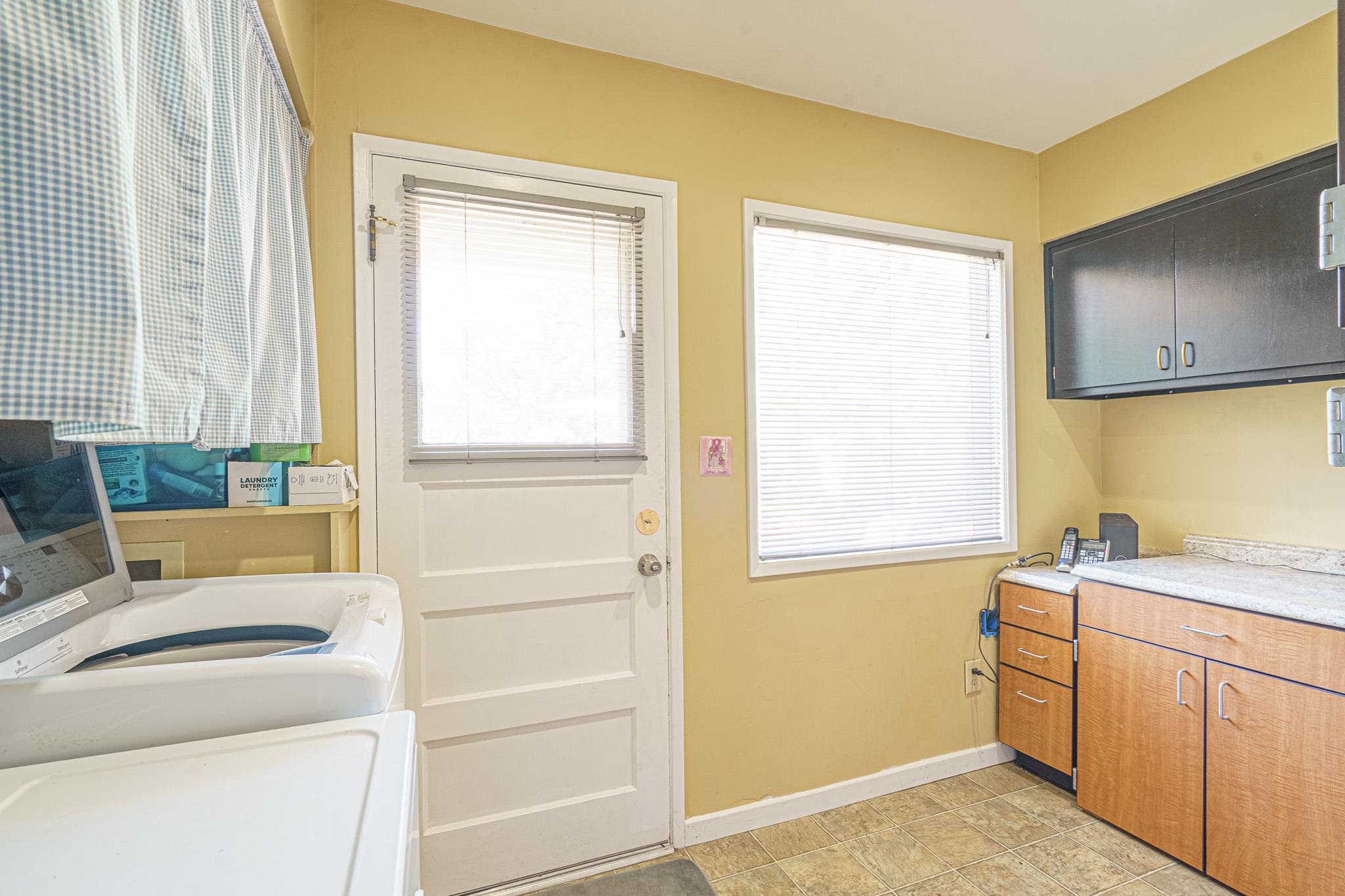 3421 N Center Rd - Photo 19