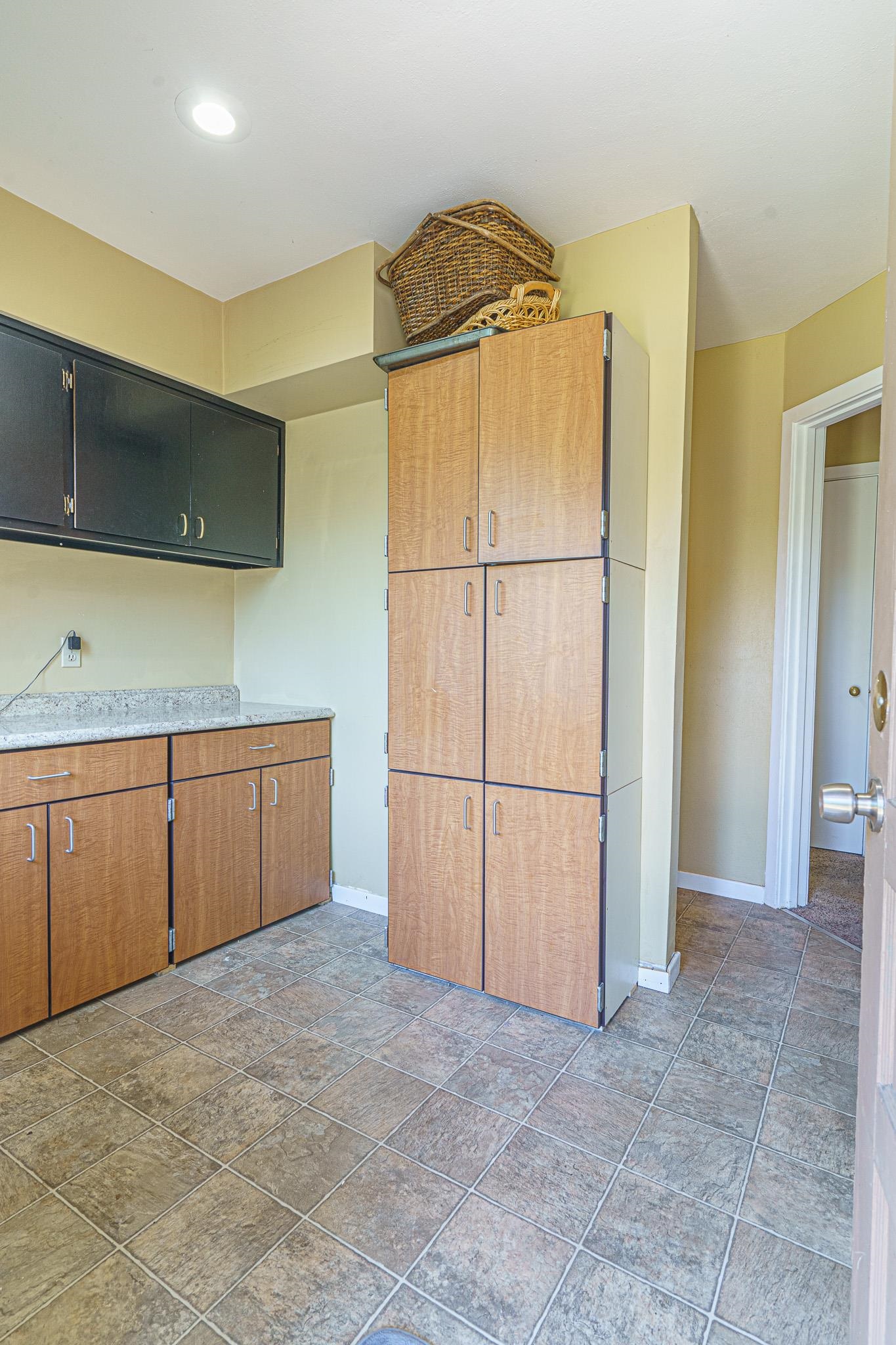 3421 N Center Rd - Photo 20