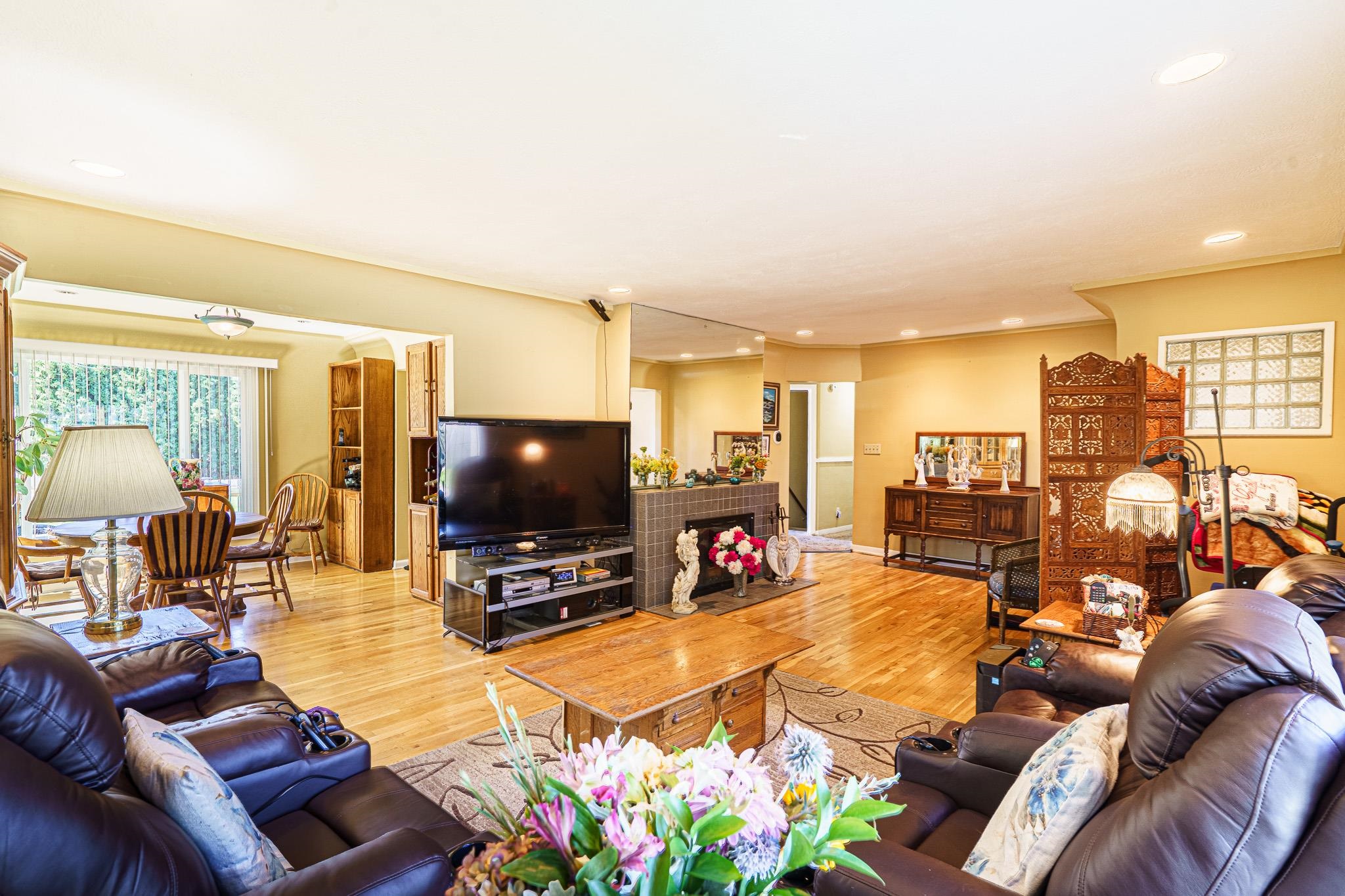 3421 N Center Rd - Photo 3