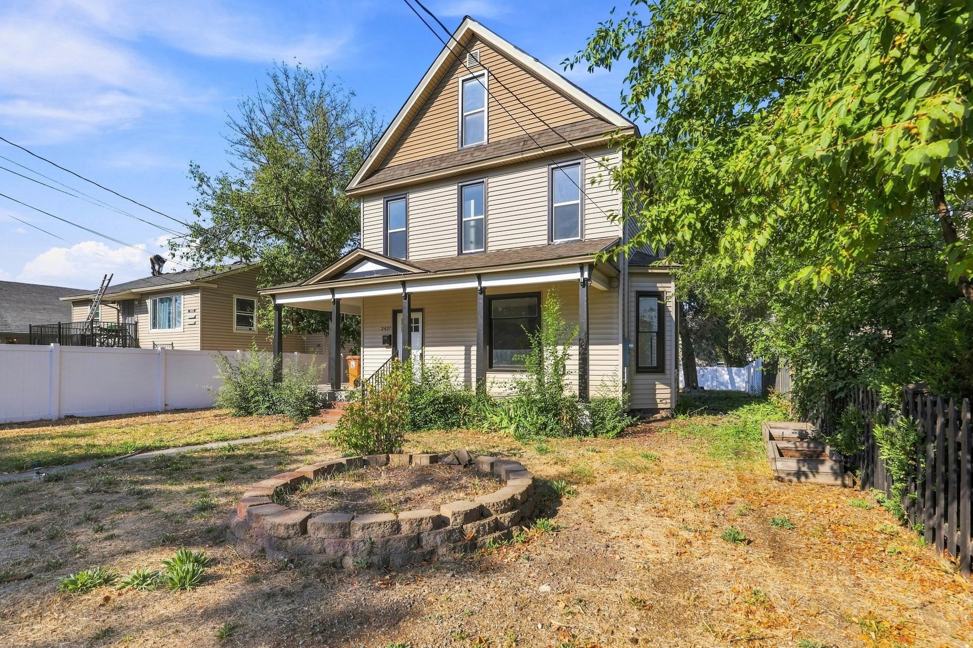 2427 N Standard St - Photo 2