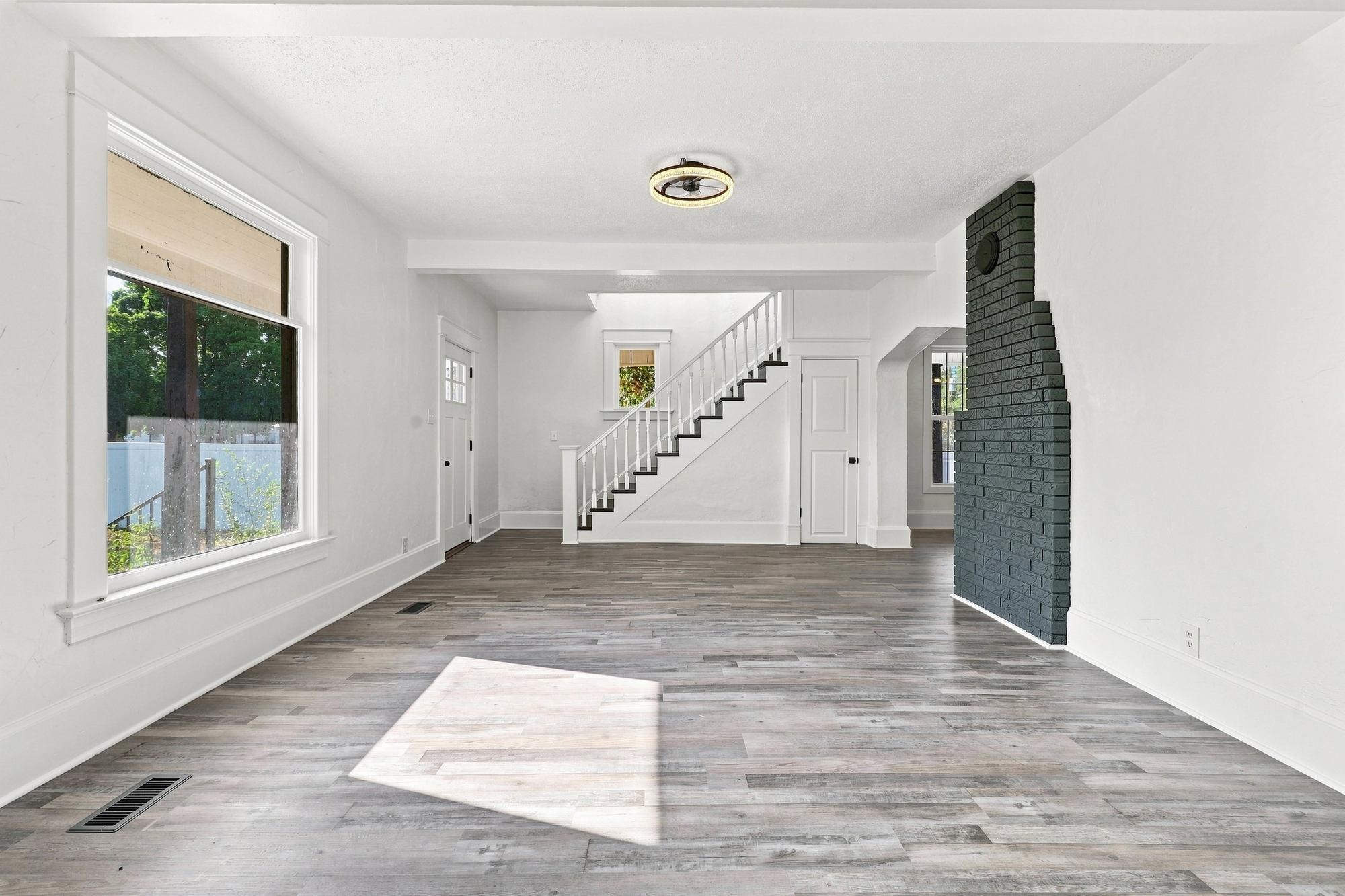 2427 N Standard St - Photo 7