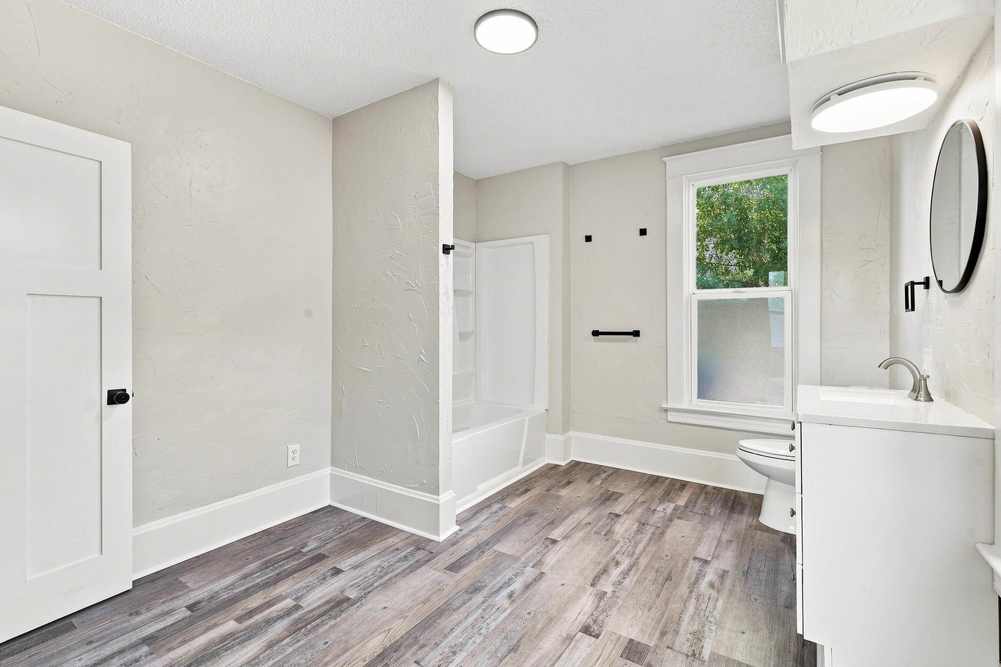 2427 N Standard St - Photo 24