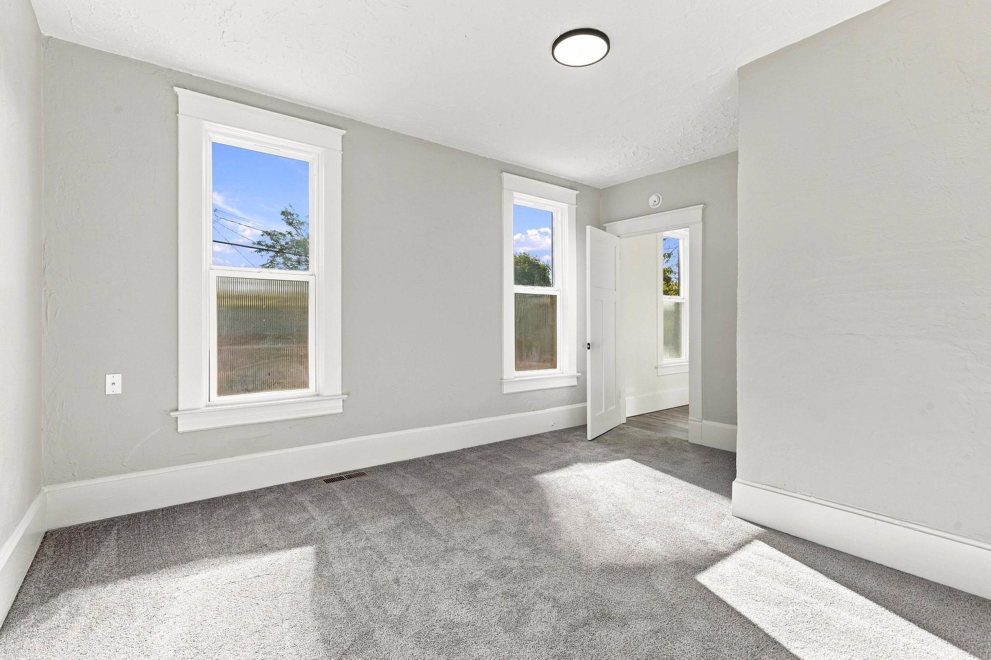 2427 N Standard St - Photo 25
