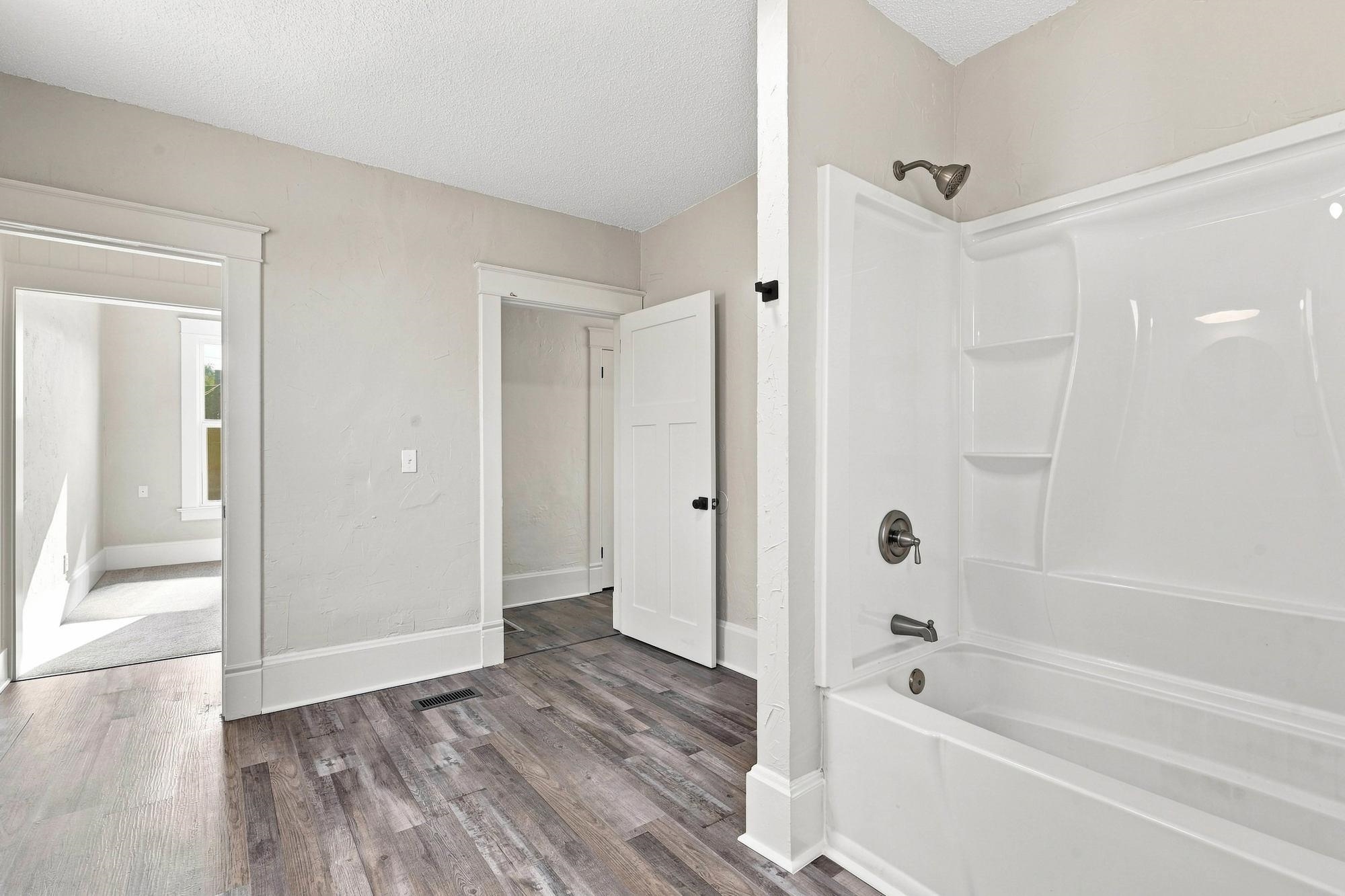 2427 N Standard St - Photo 28