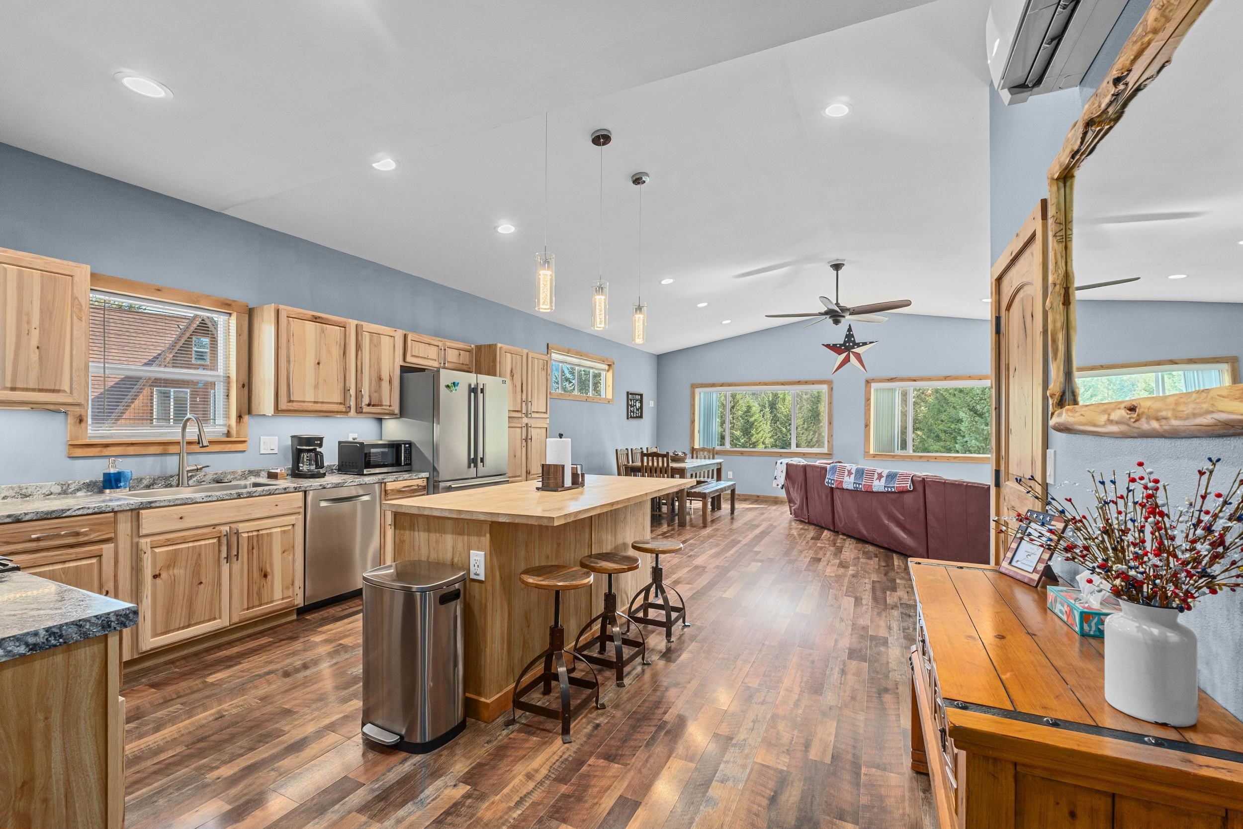 3747 N Deer Lake Rd - Photo 40