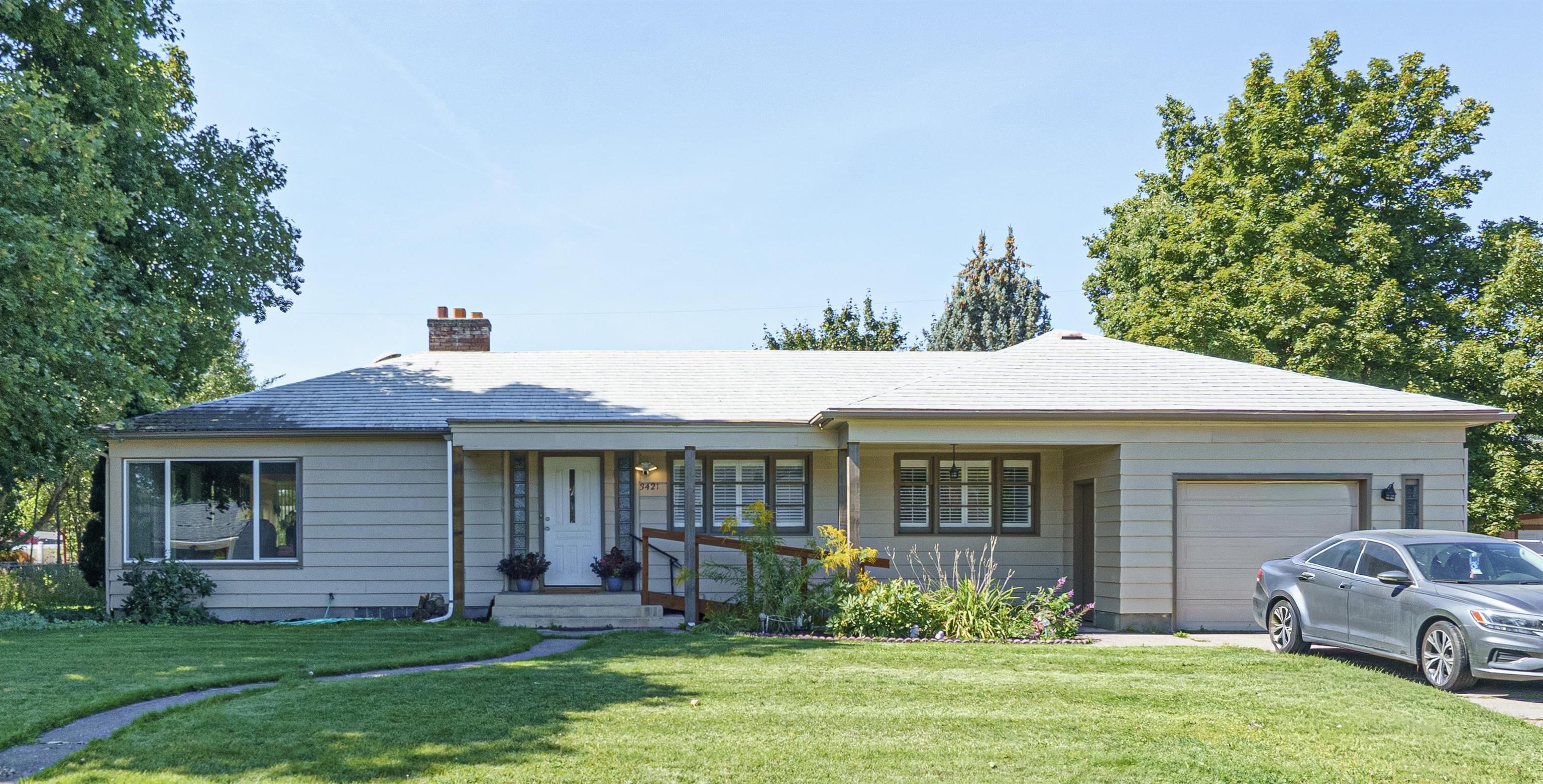 3421 N Center Rd - Photo 1