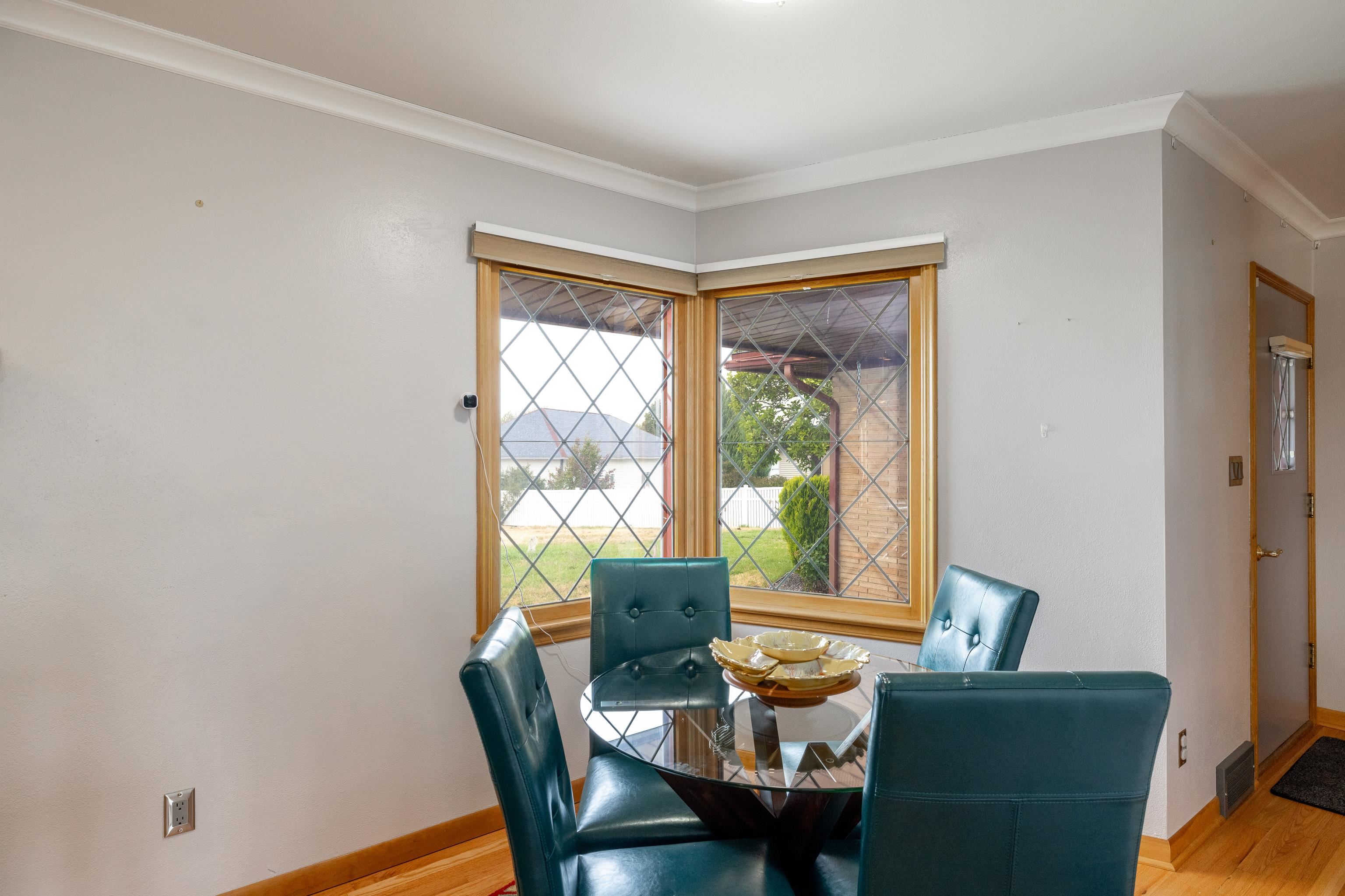 1007 S Barker Rd - Photo 12