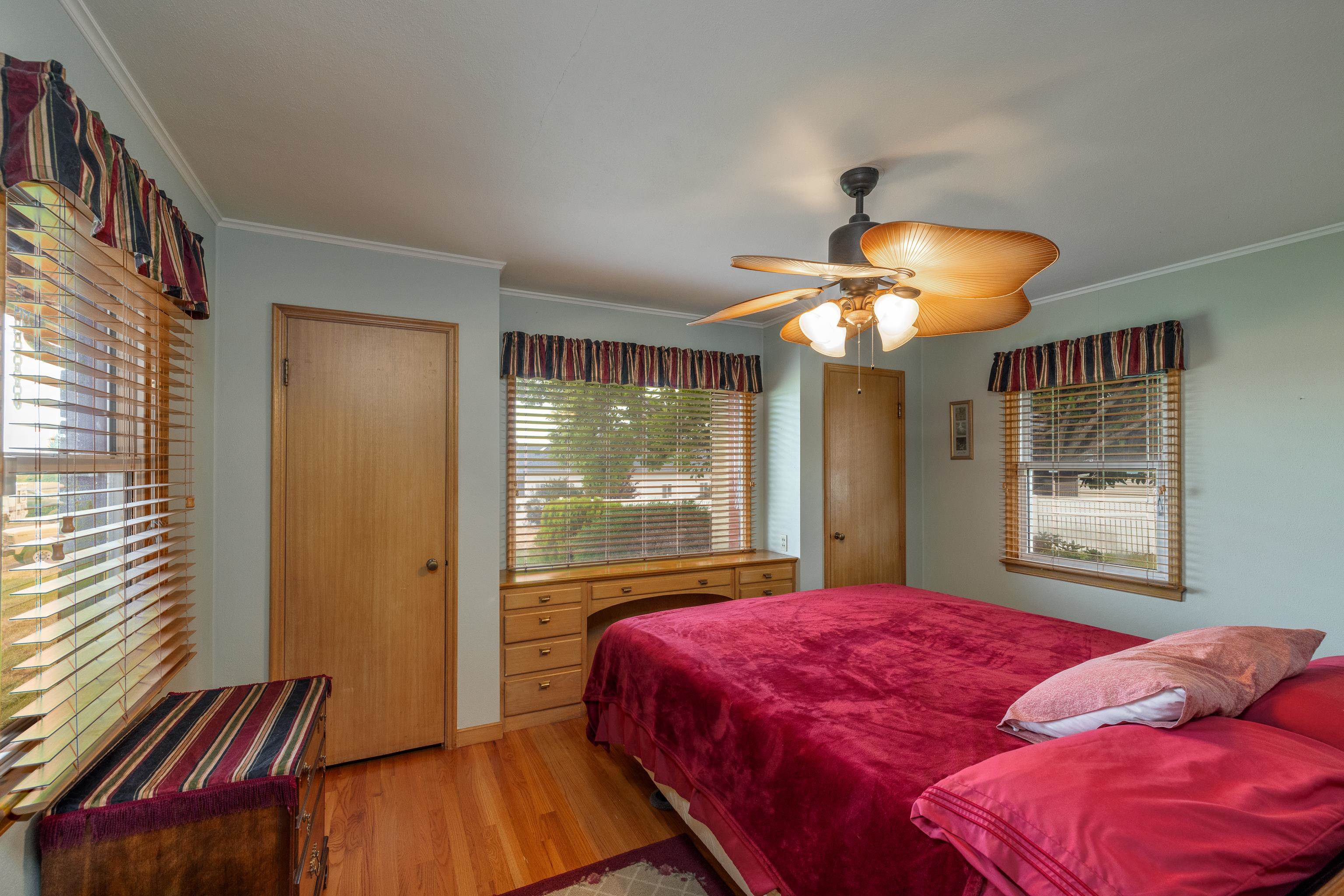 1007 S Barker Rd - Photo 22