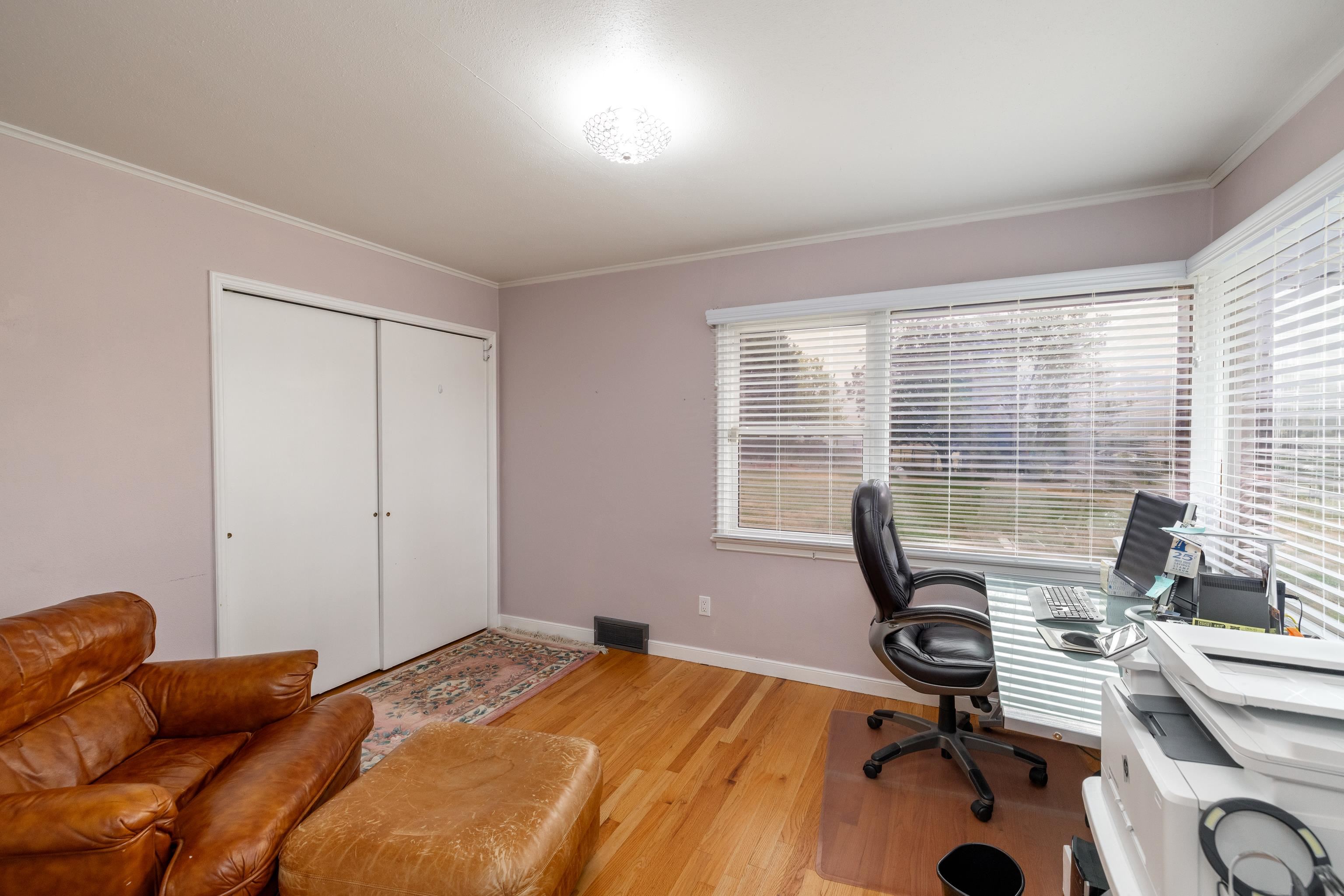 1007 S Barker Rd - Photo 24