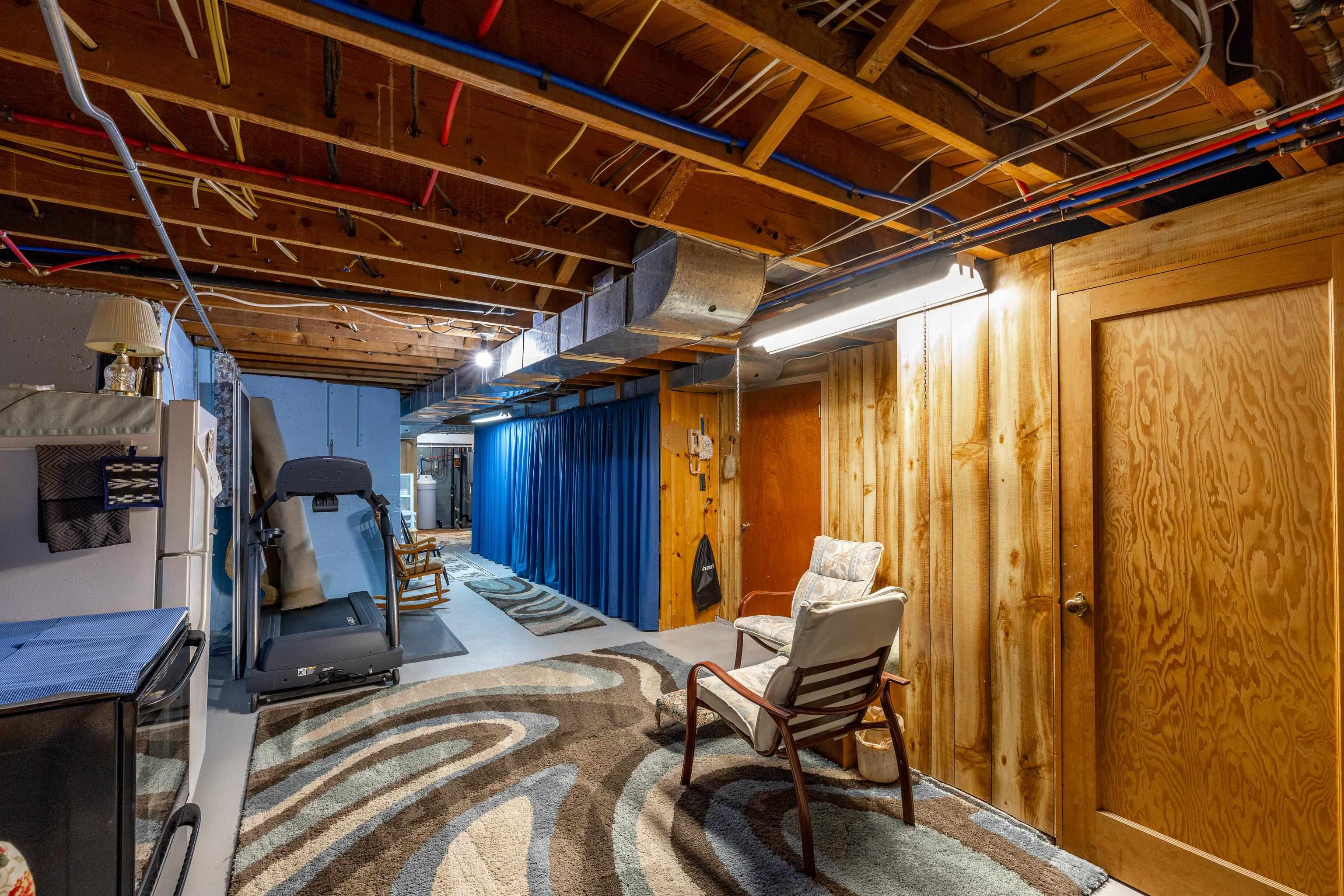 1007 S Barker Rd - Photo 31